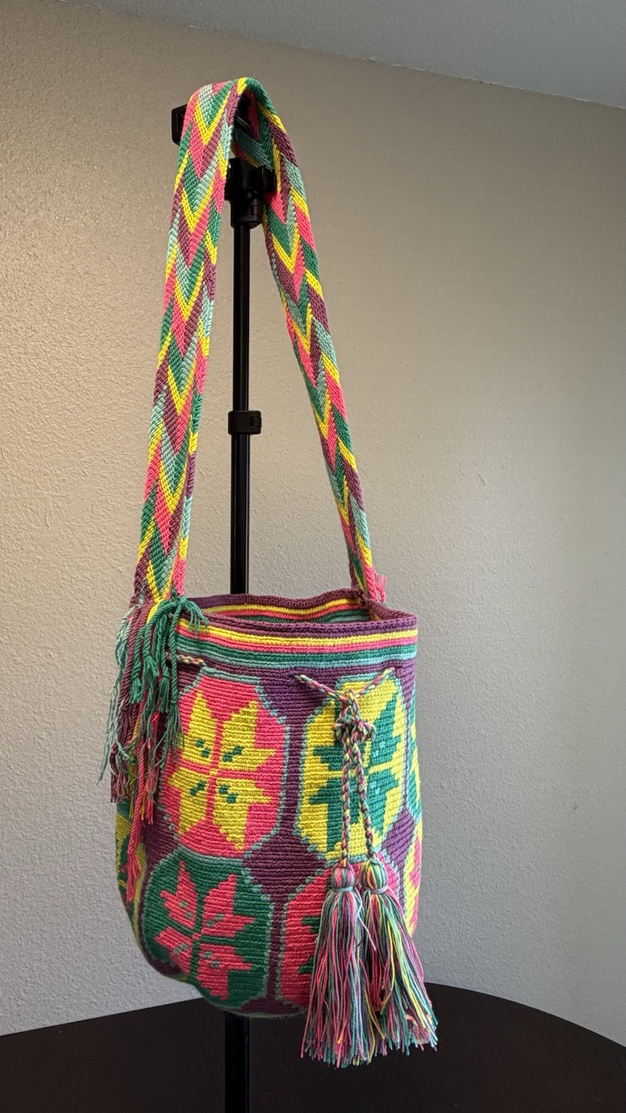 New 100% Wayuu Colombian Mochila Bucket Bag Handmade Multicolor