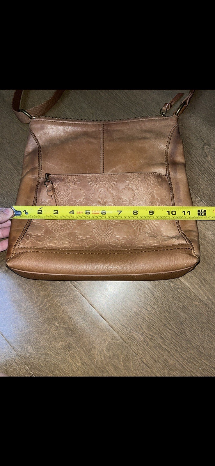 The Sak: Leather Shoulder Bag: Ink Stains See Last 2 Photos