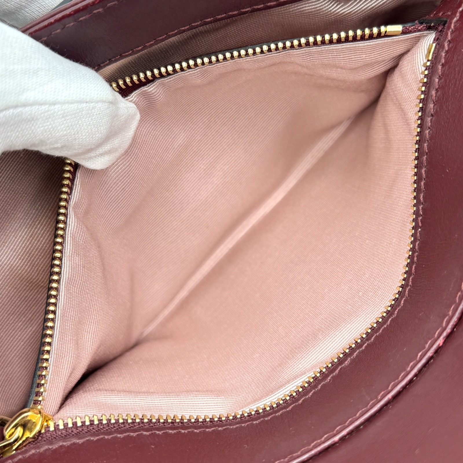 GUCCI Arli Shoulder Bag GG Marmont Burgundy Leather Crossbody Authentic