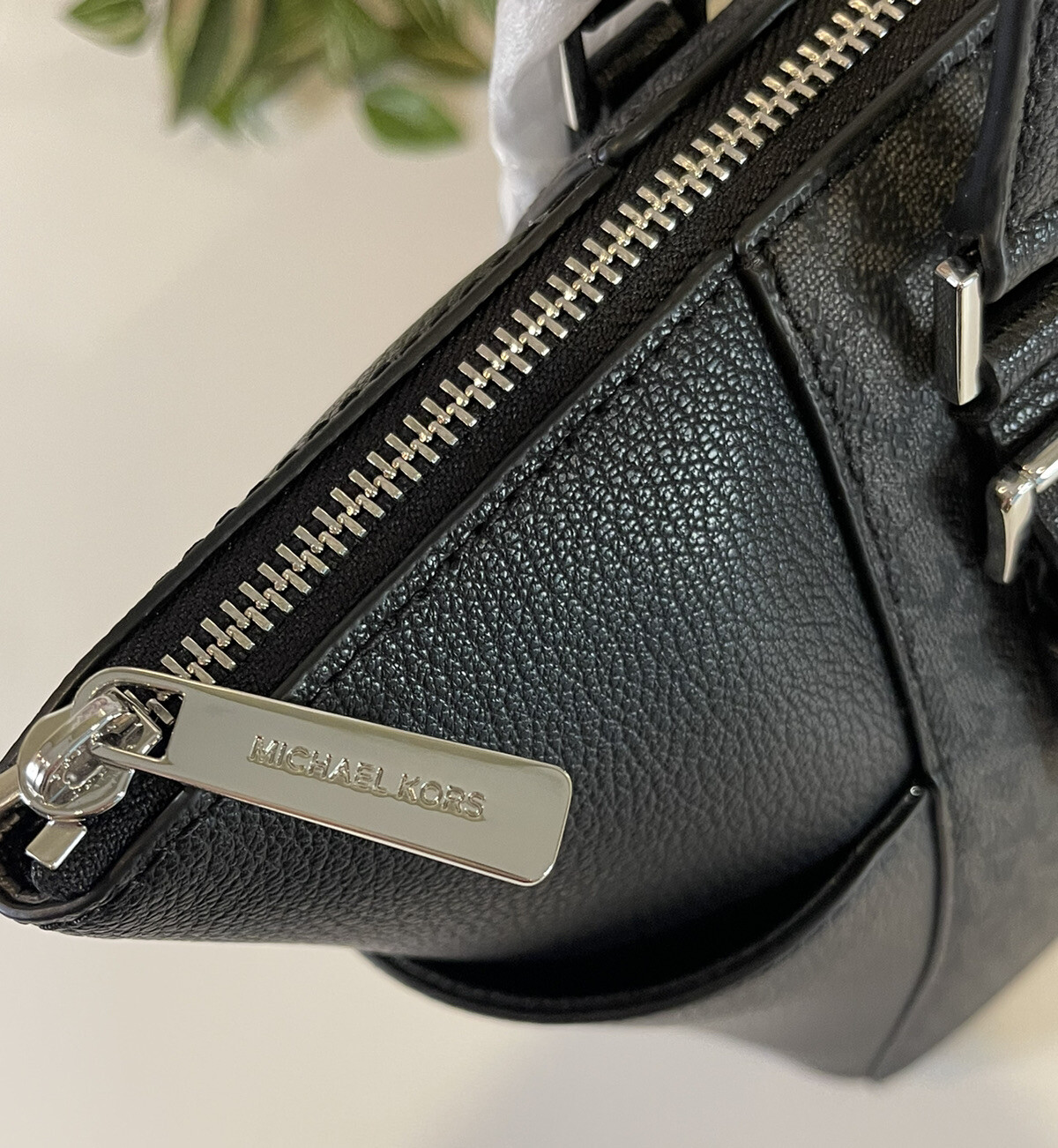 MICHAEL KORS CHARLOTTE MEDIUM LARGE ZIP TOTE SHOULDER BAG BLACK MK LOGO SILVER
