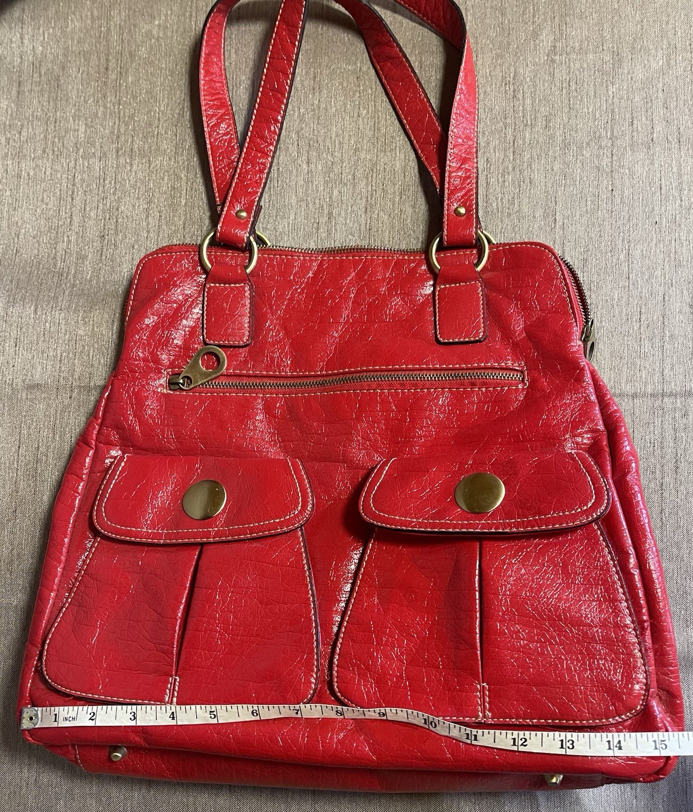AVON RED PATENT LEATHER OVER THE SHOULDER BAG, RETRO LOOK, VGC