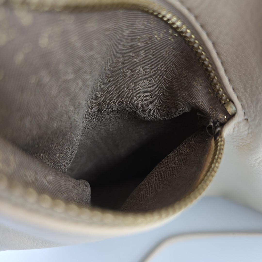 Stella & Dot Covet Waverly Clutch Crossbody Bag Beige Leather EUC