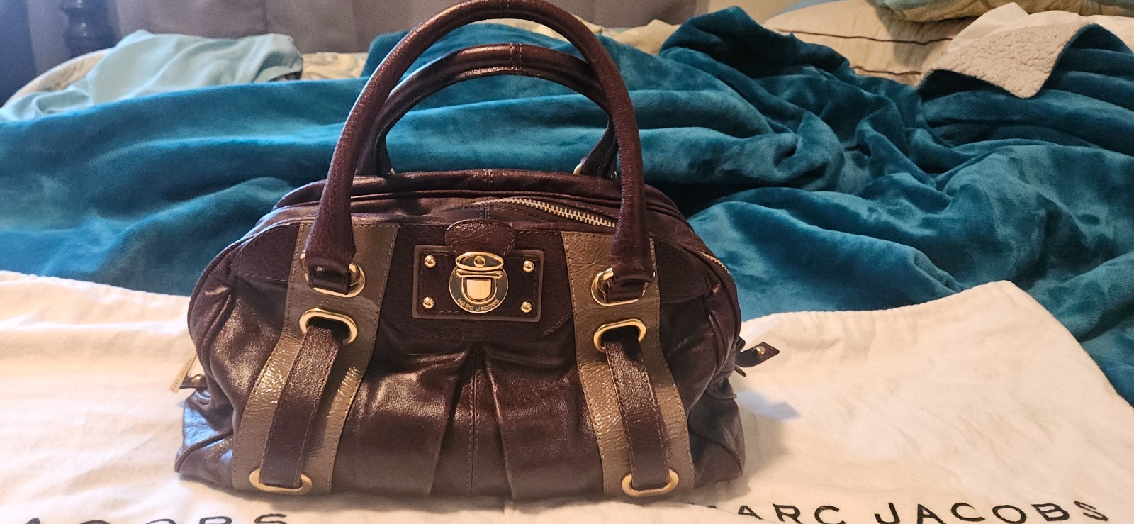 Authentic Marc Jacobs Italy satchel two tone brown green leather lined