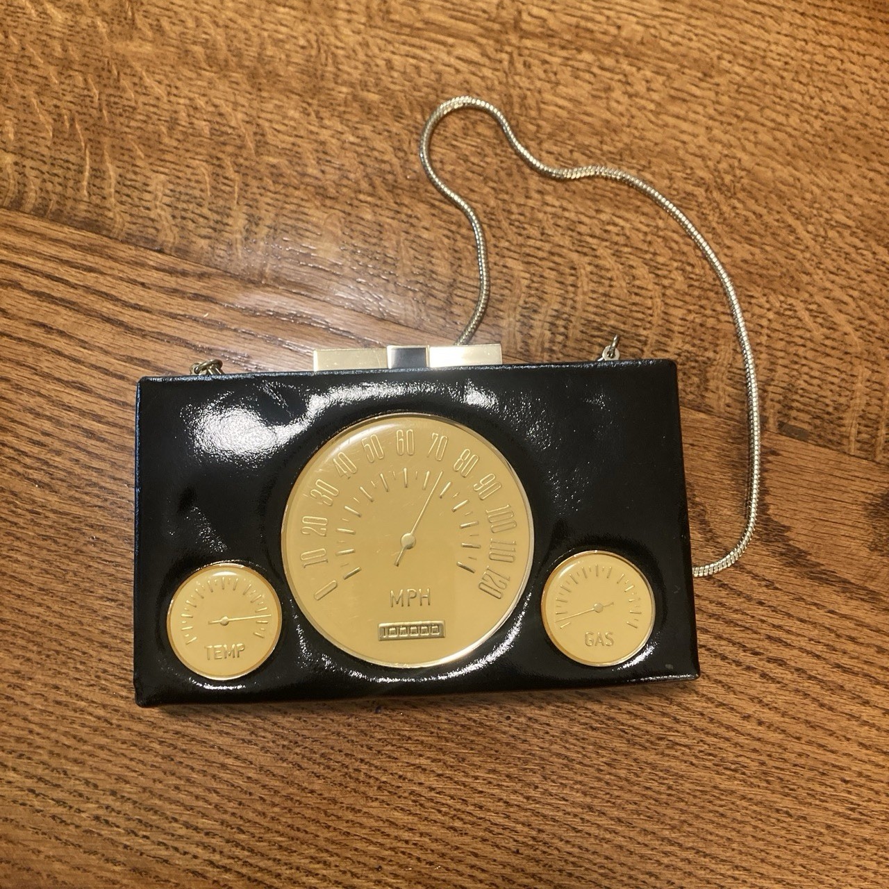kate spade New York meter bag in Black Clutch Silver Chain Strap