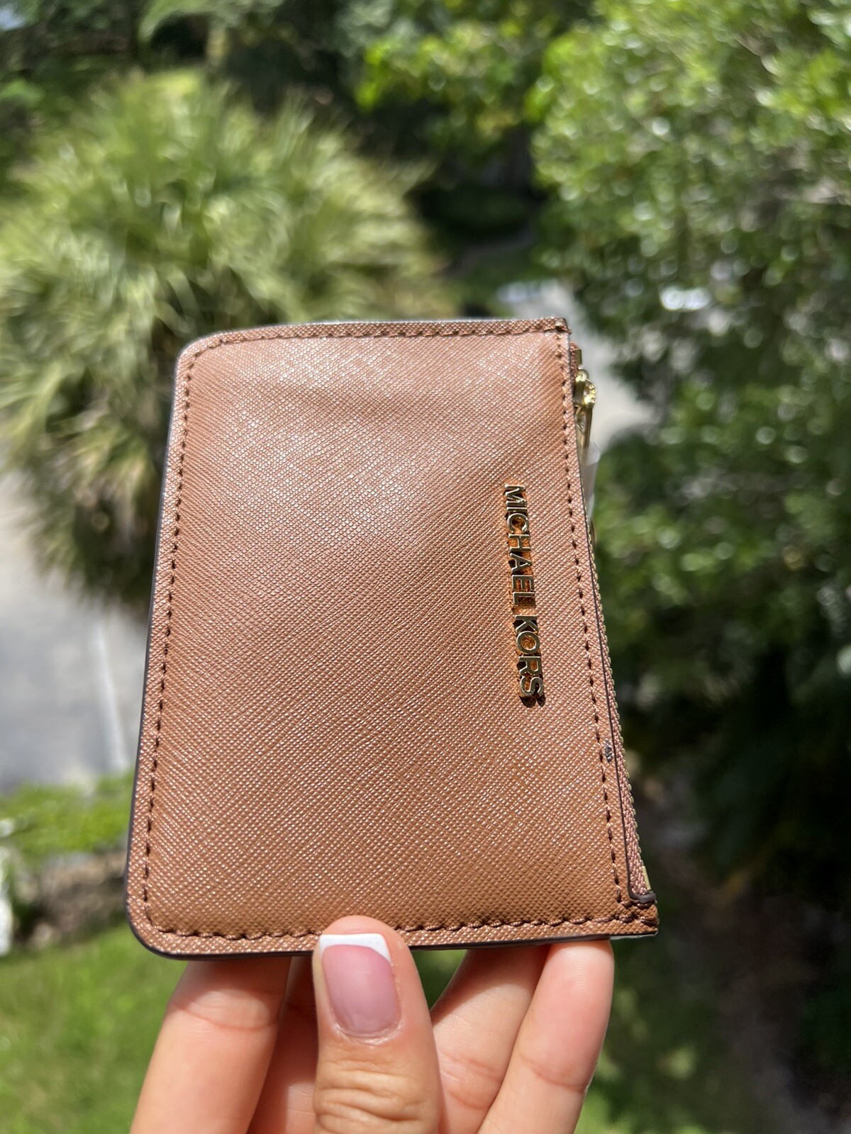 Michael Kors Jet Set Travel Small Leather Top Zip Coin Pouch Luggage/Gold Tone