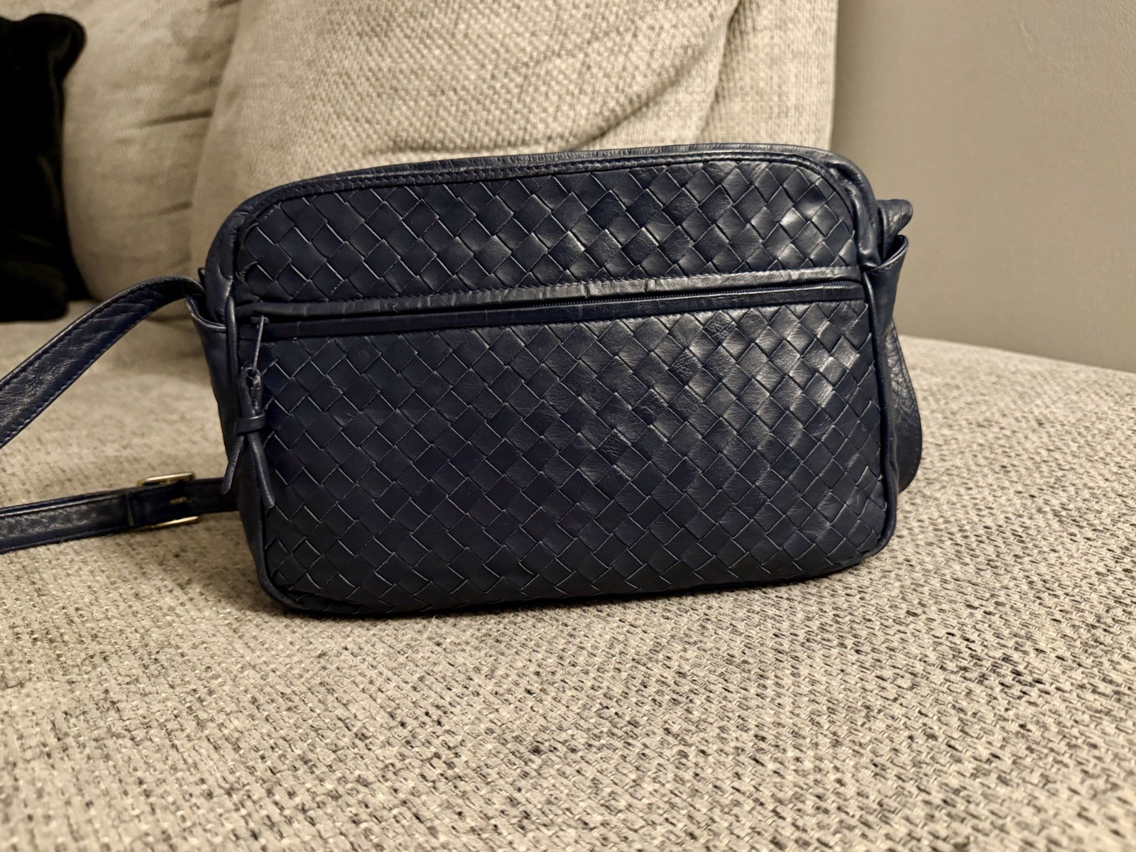 Vintage Aspects Woven Leather Crossbody Camera Bag – Navy Blue Intrecciato Style