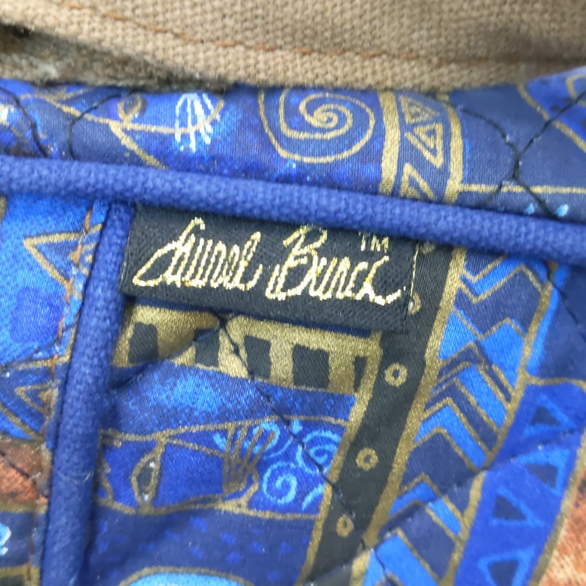 Laurel Burch Cat Print Crossbody Bag Blue Quilted Canvas Adjustable Strap Zip