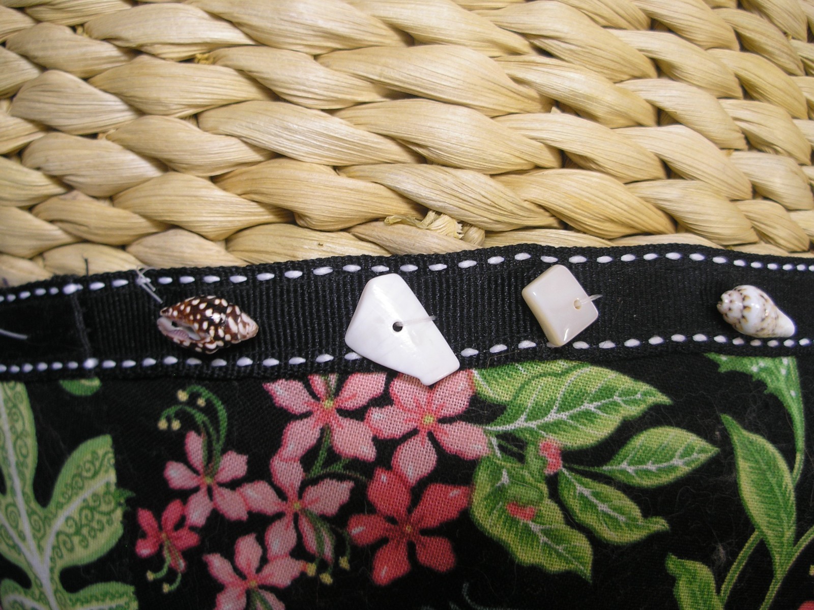LARGE STRAW BEACH BAG