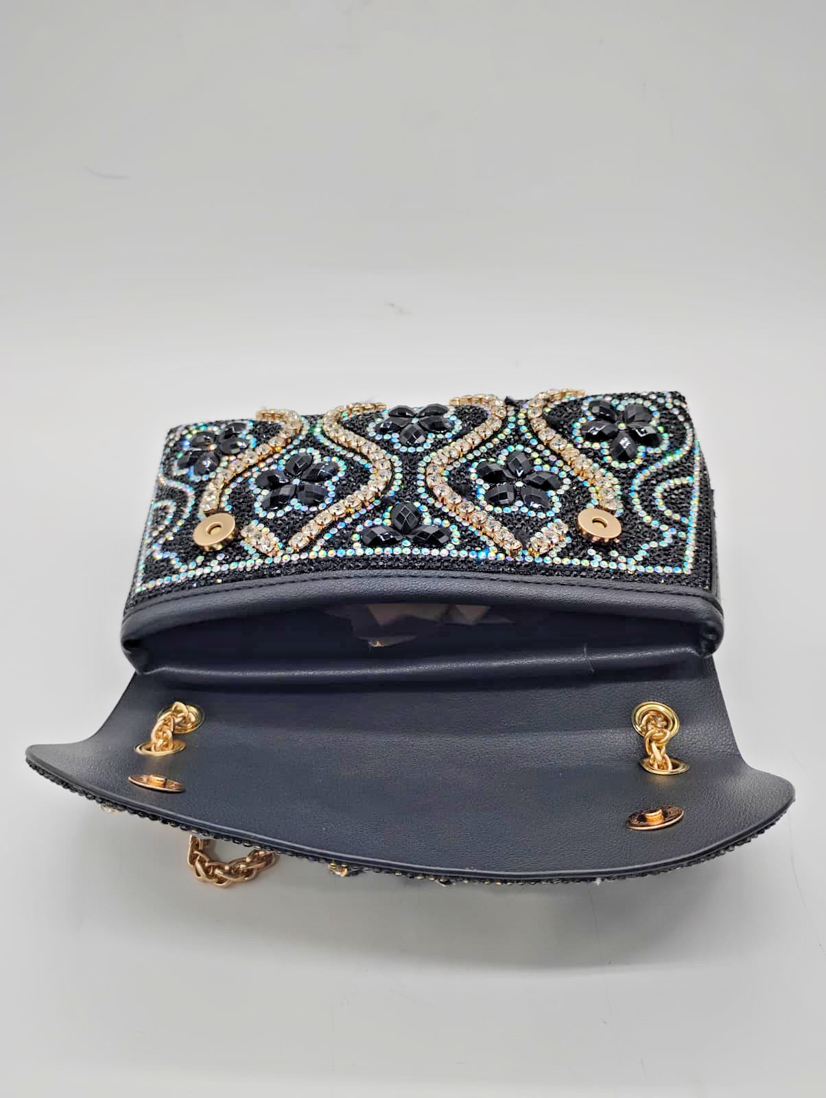 BBTT.ful Flower Evening Handbag Crystal Rhinestone Clutch Purse with Chain Strap