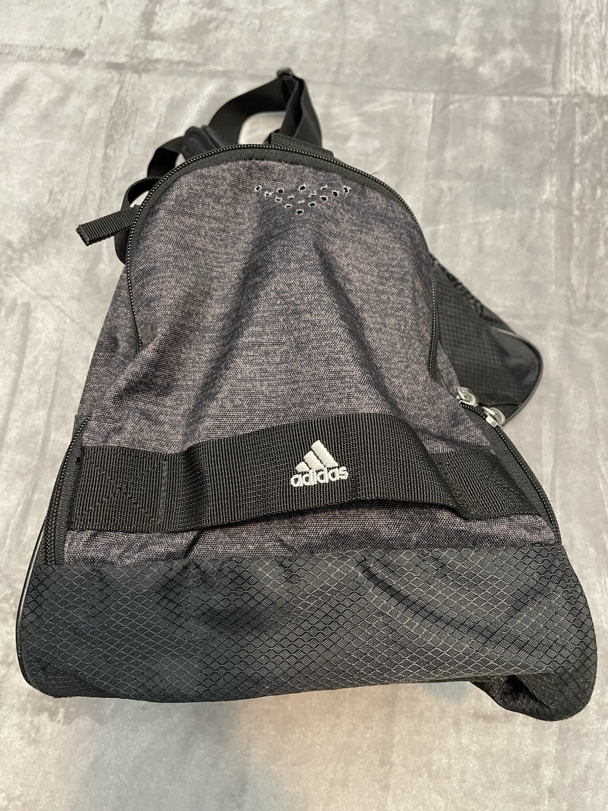 Adidas Defender Medium Duffel Bag Jersey Onix Gray Water Resistant