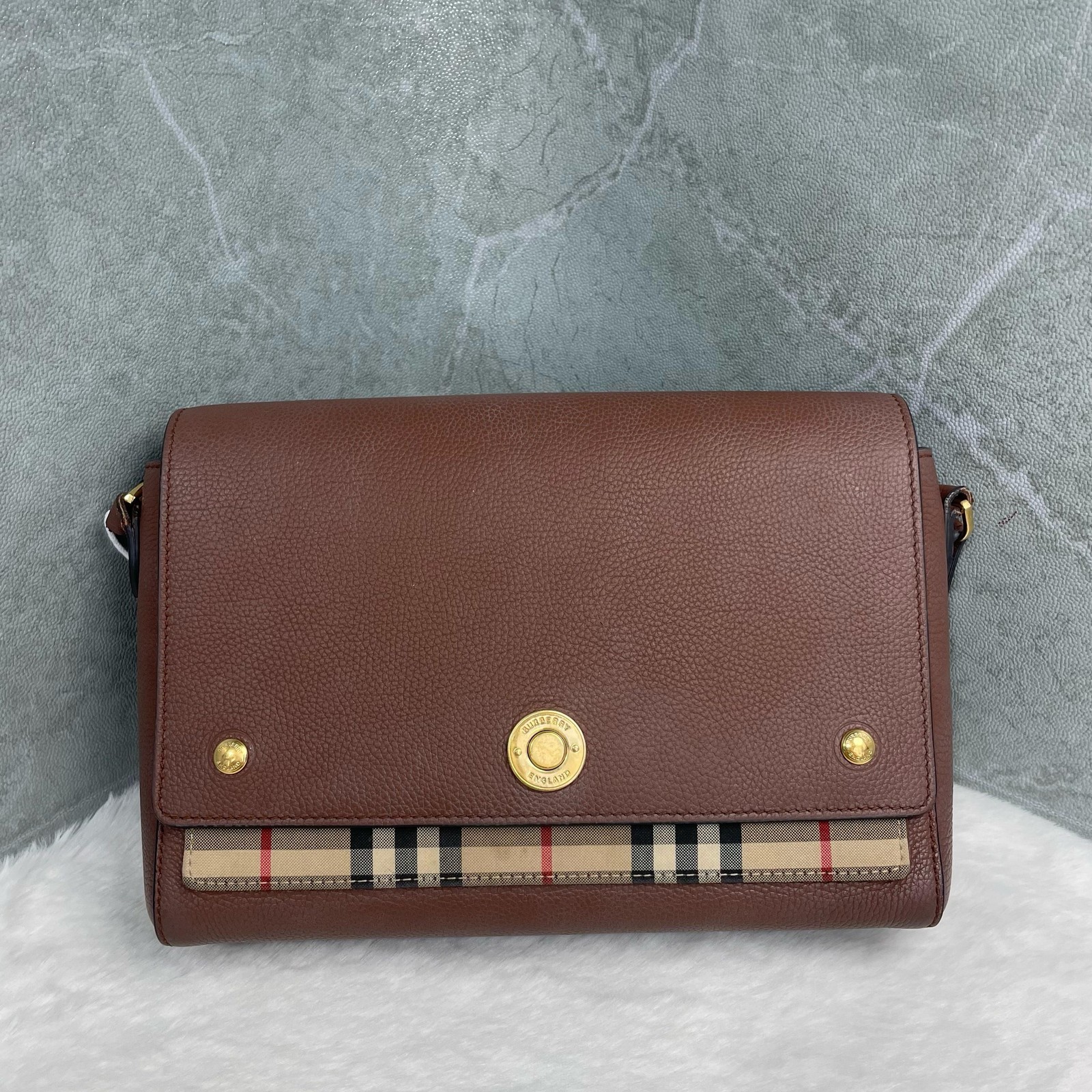 Burberry Note Vintage Fashion Letter Logo Adjustable Wide – Good #24U4PK