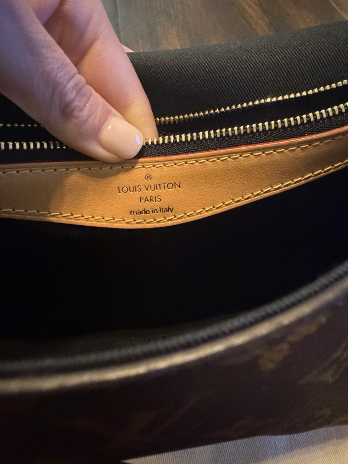 Louis Vuitton Diane Mono Shoulder/Crossbody Bag Brown Gold HW