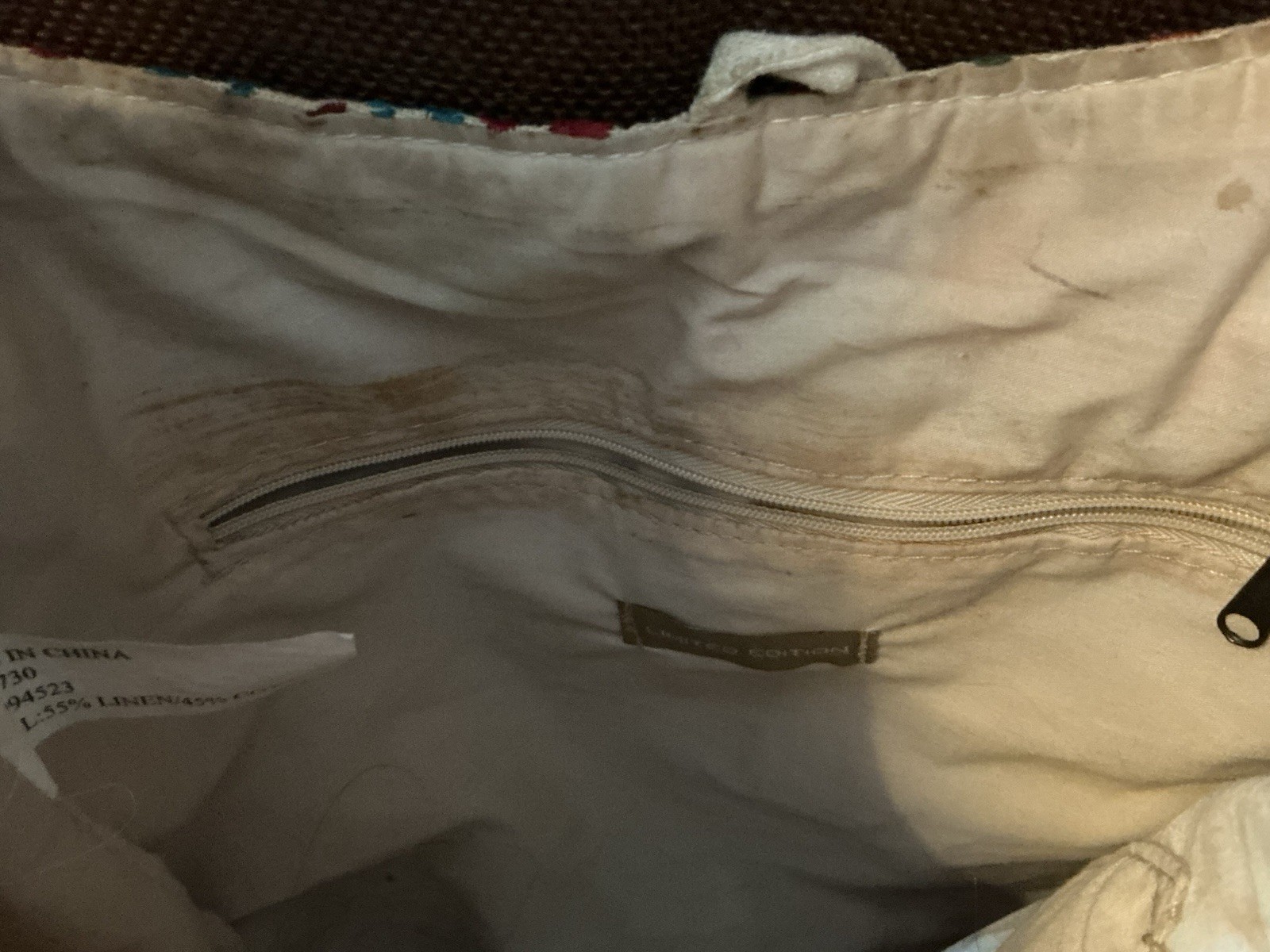 Limited Edition Bag In Linen/Cotton In White With Embroidery Design, Medium