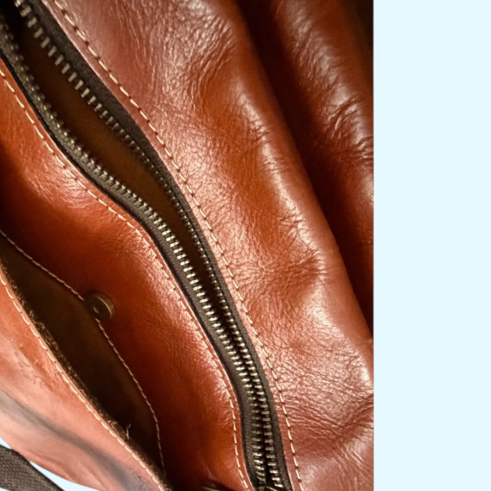 Patricia Nash FRANCESCA Tan Cognac Smooth Leather Organizer Crossbody Purse Bag