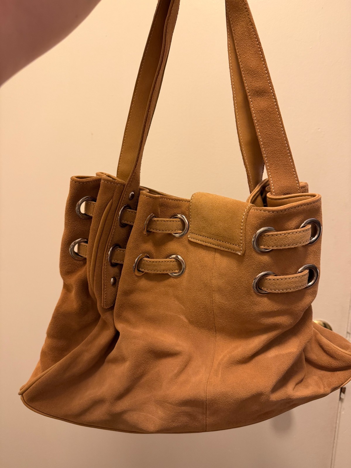NWOT Vintage a.n.a. (A New Approach) Tan/Beige Slouchy Grommet Shoulder Bag