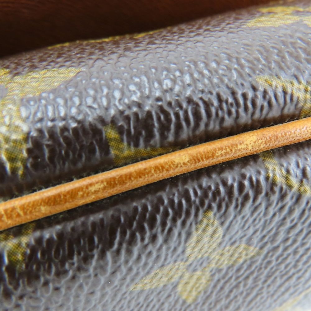 USED LOUIS VUITTON Shoulder Bag Mudget Salsa M51387 Monogram/Nume leather Br…