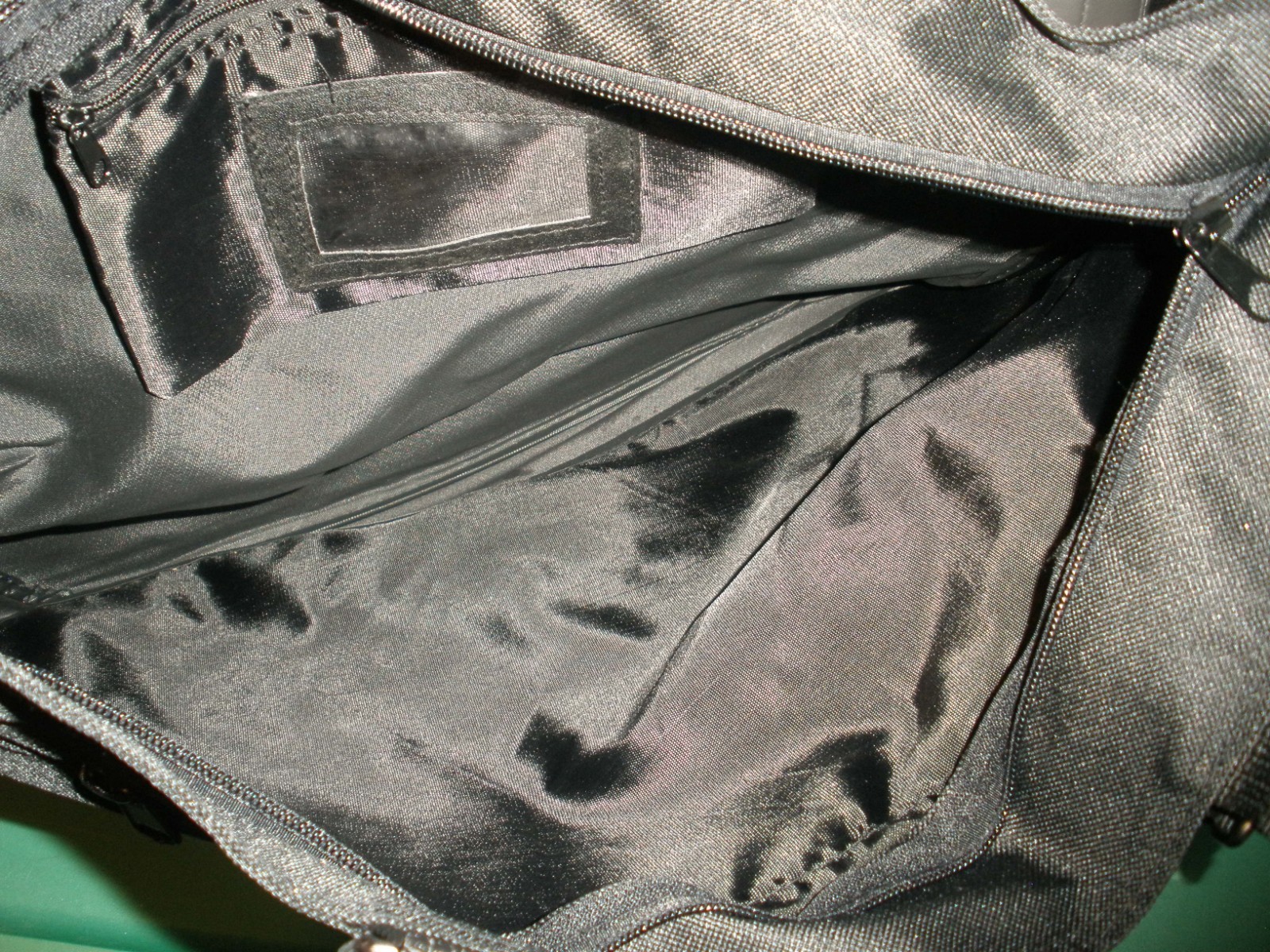 NEW without Tags Philadelphia Museum of Art Black Tote 17″x12″x1.75″ (SU124)
