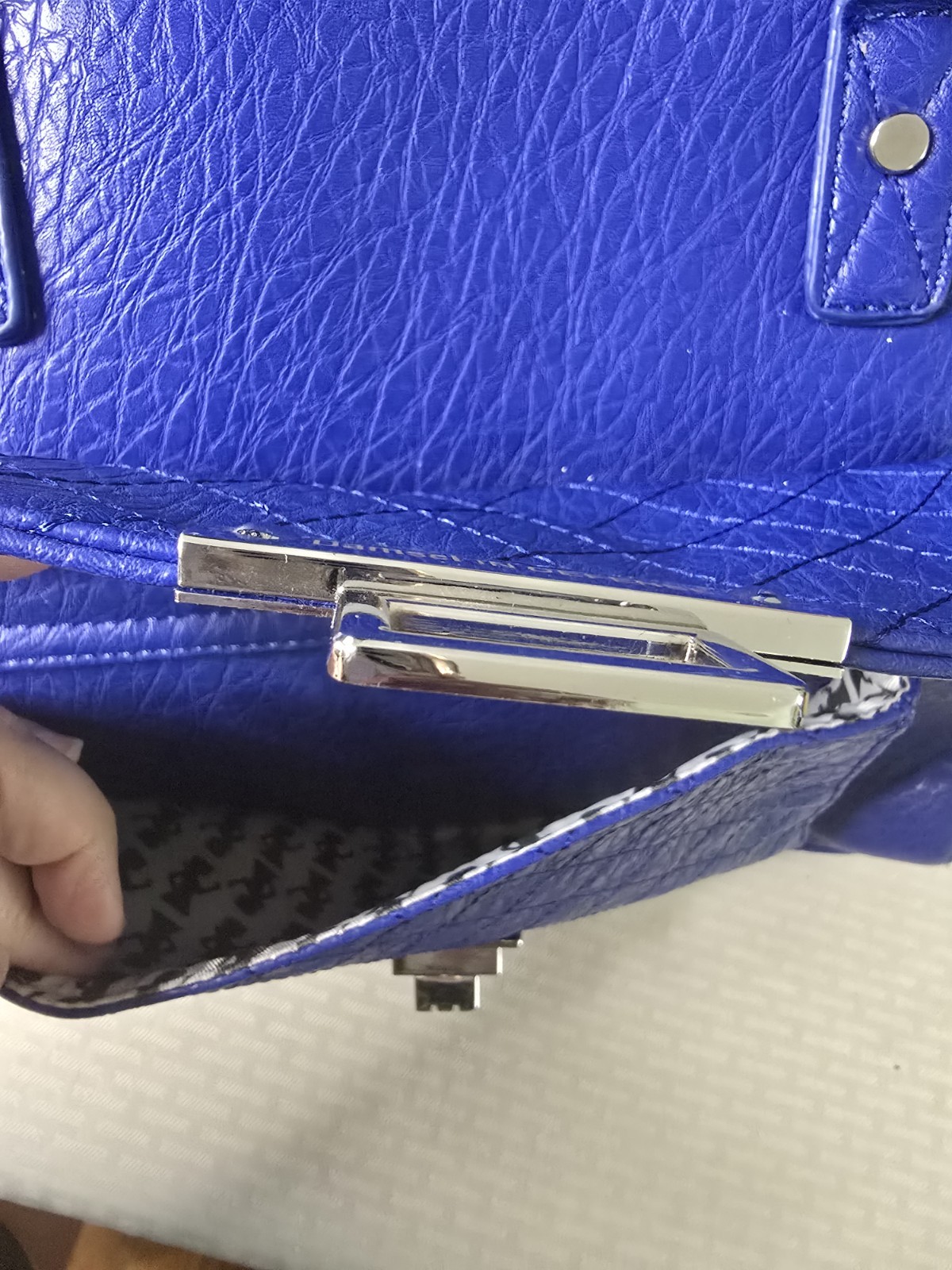 Damsel in Defense Blue Concealed Carry Tote Handbag Purse Faux Leather