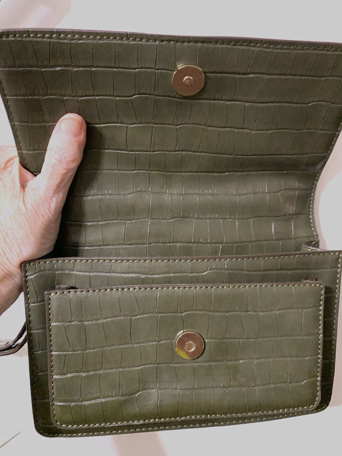 DKNY, Green Color Shoulder Bag With A Green And Gold Strap And Snap Closure.