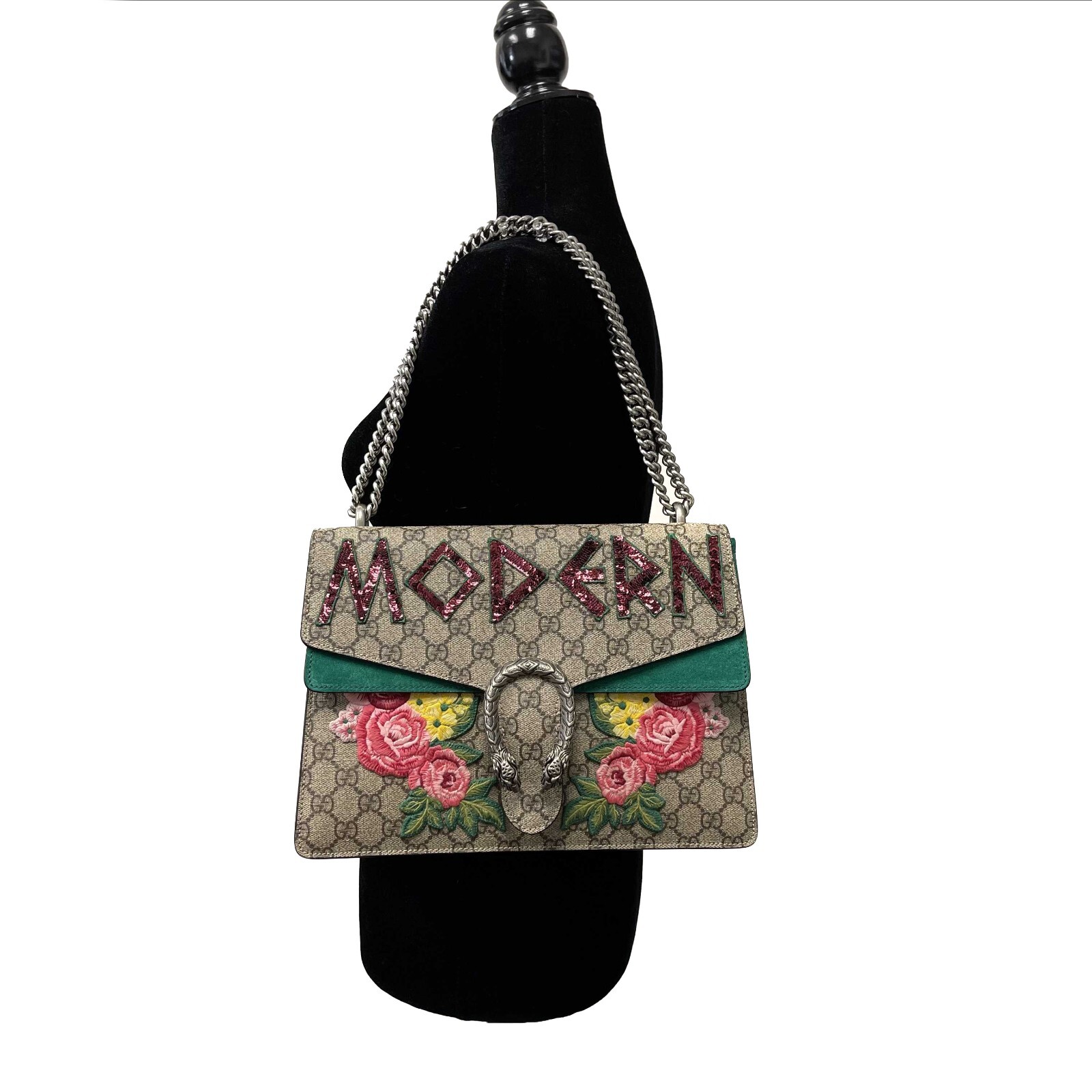 Gucci – GG Supreme Monogram Embroidered Medium Dionysus Shoulder Bag