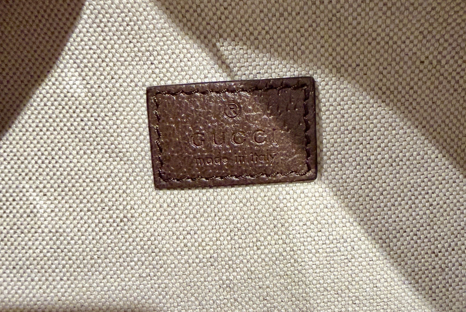 NEW Gucci Jumbo GG Monogram Belt Bag