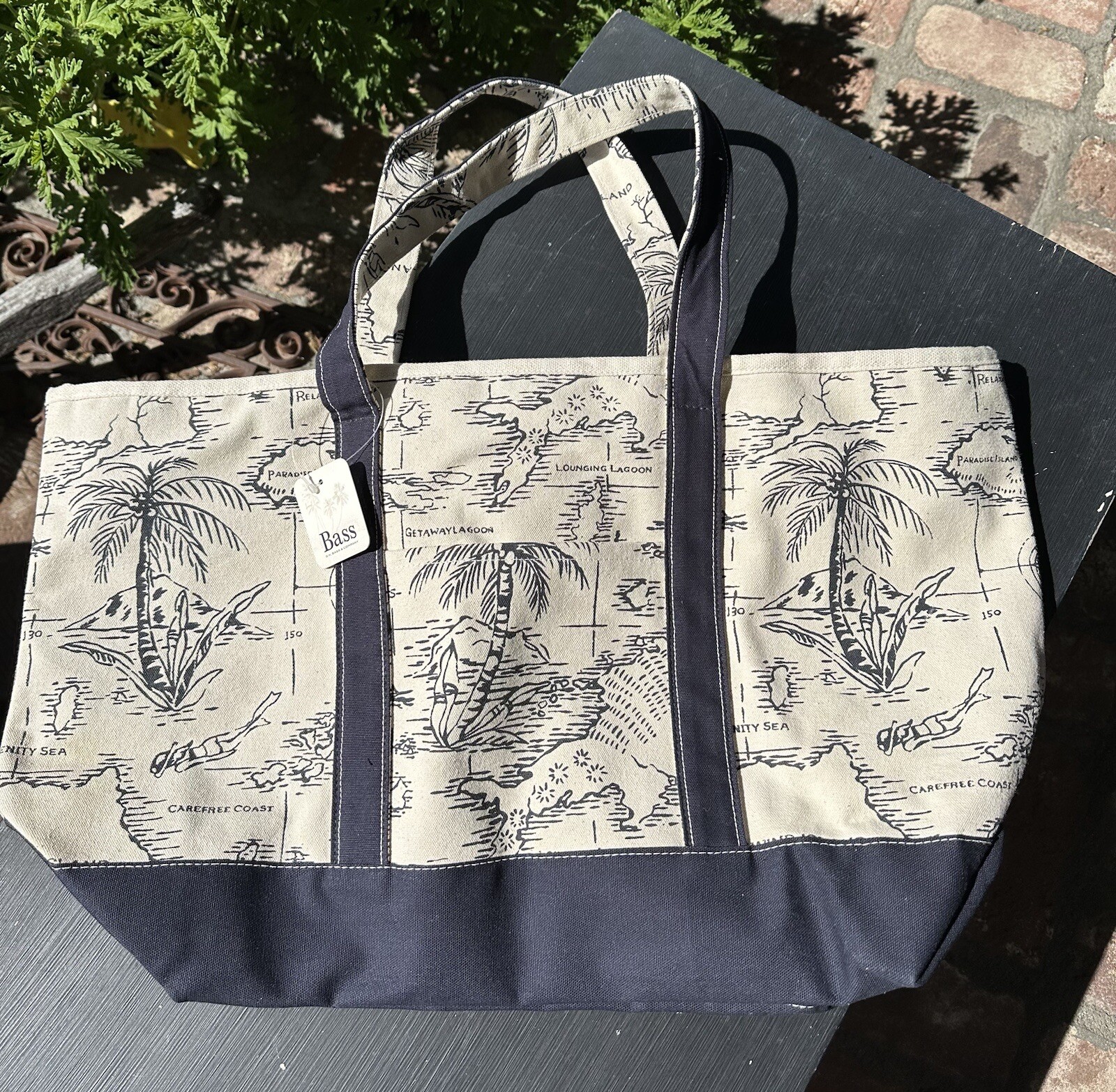 Bass Large Tote Bag Nautical Print Off White Navy Blue zipper canvas New W/Tag
