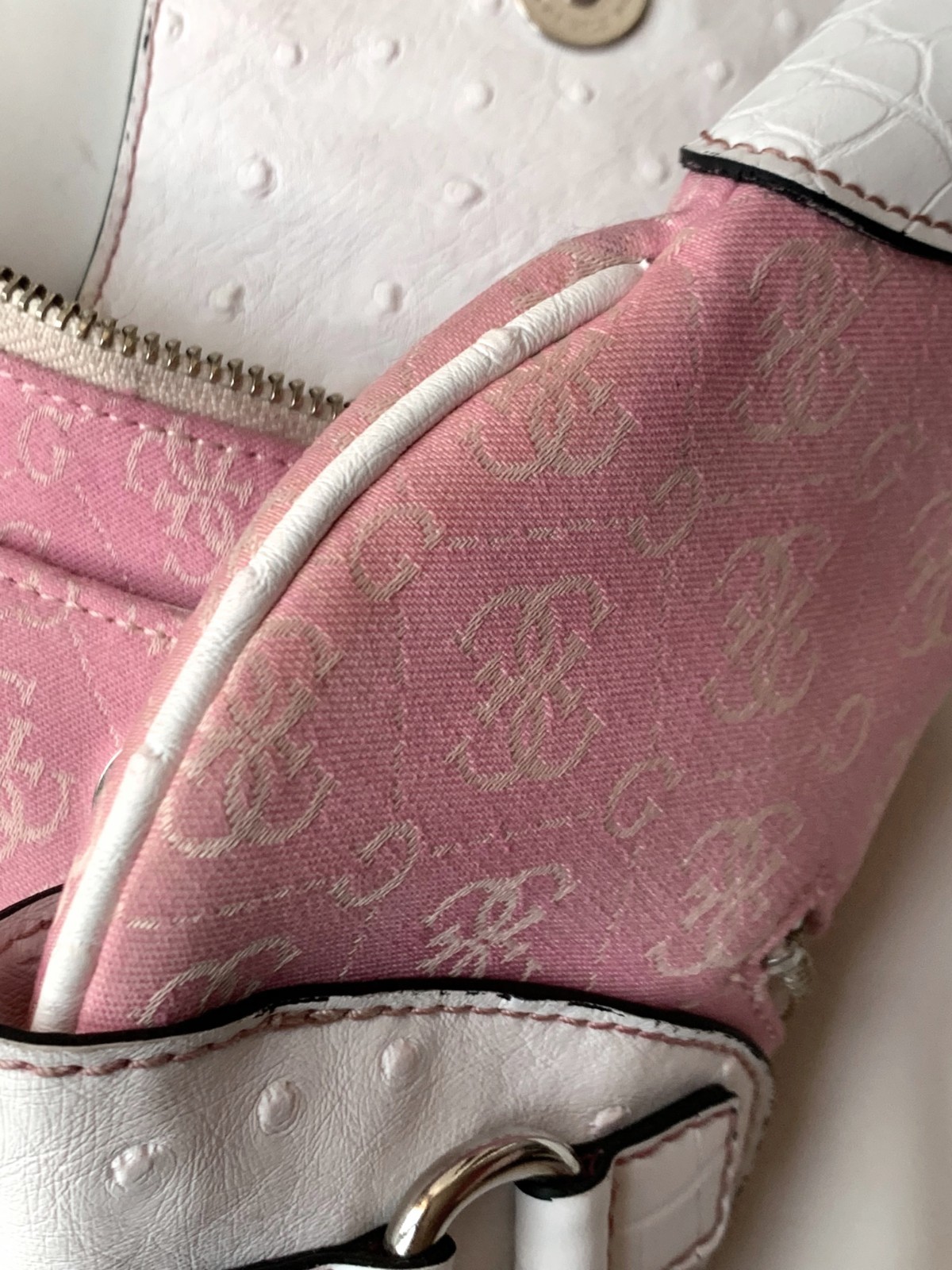 Vintage Guess Y2K Shoulder Bag Pink Monogram Leather 2000 Edgy RARE 90s