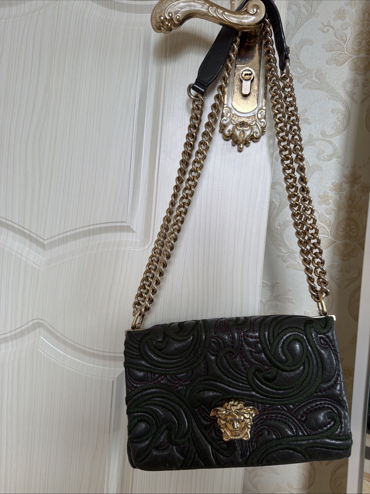 versace bag women, original retail $2595 USD, made in Italy.limited Edition
