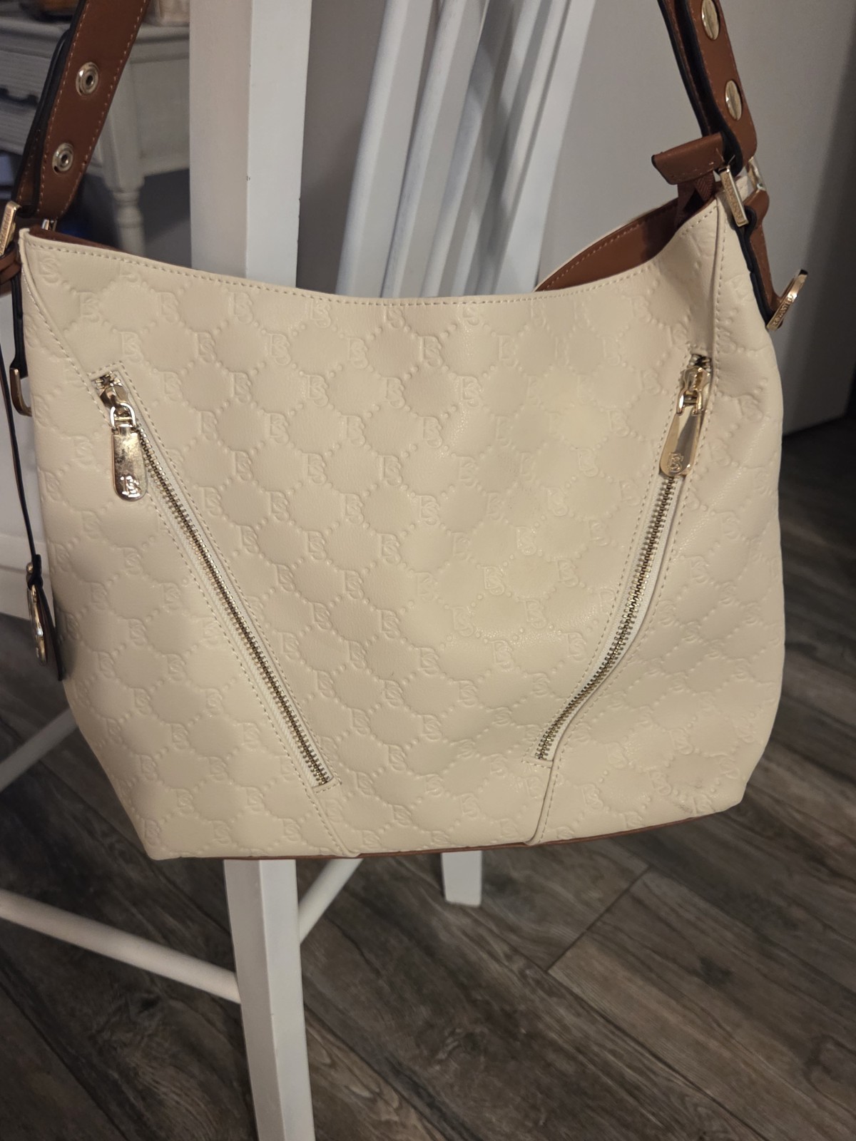Bostanten Hobo Designer Handbag Shoulder Tote Cream And Brown Gold Accents EUC