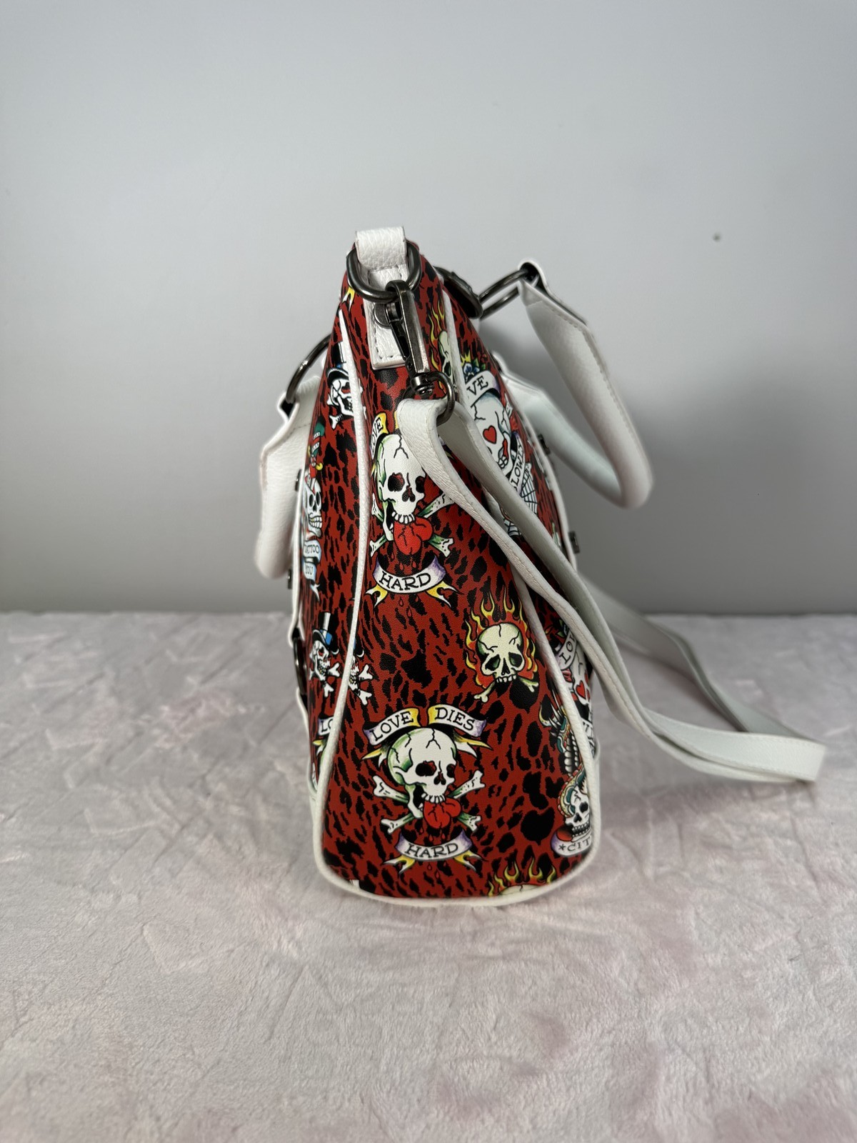 Ed Hardy Love Kills Slowly leopard bag