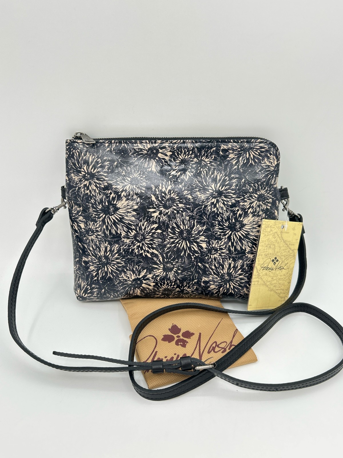 PATRICIA NASH Sunflower Print LTHR Crossbody NWT Black Floral WMN Purse Handbag