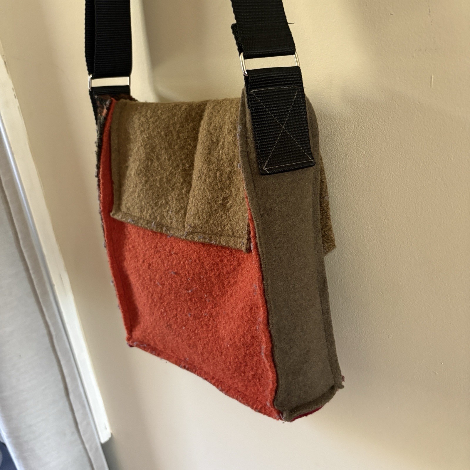 Baabaazuzu Wool Sweater Crossbody Bag Eco Friendly Upcycled Handmade Earth Color