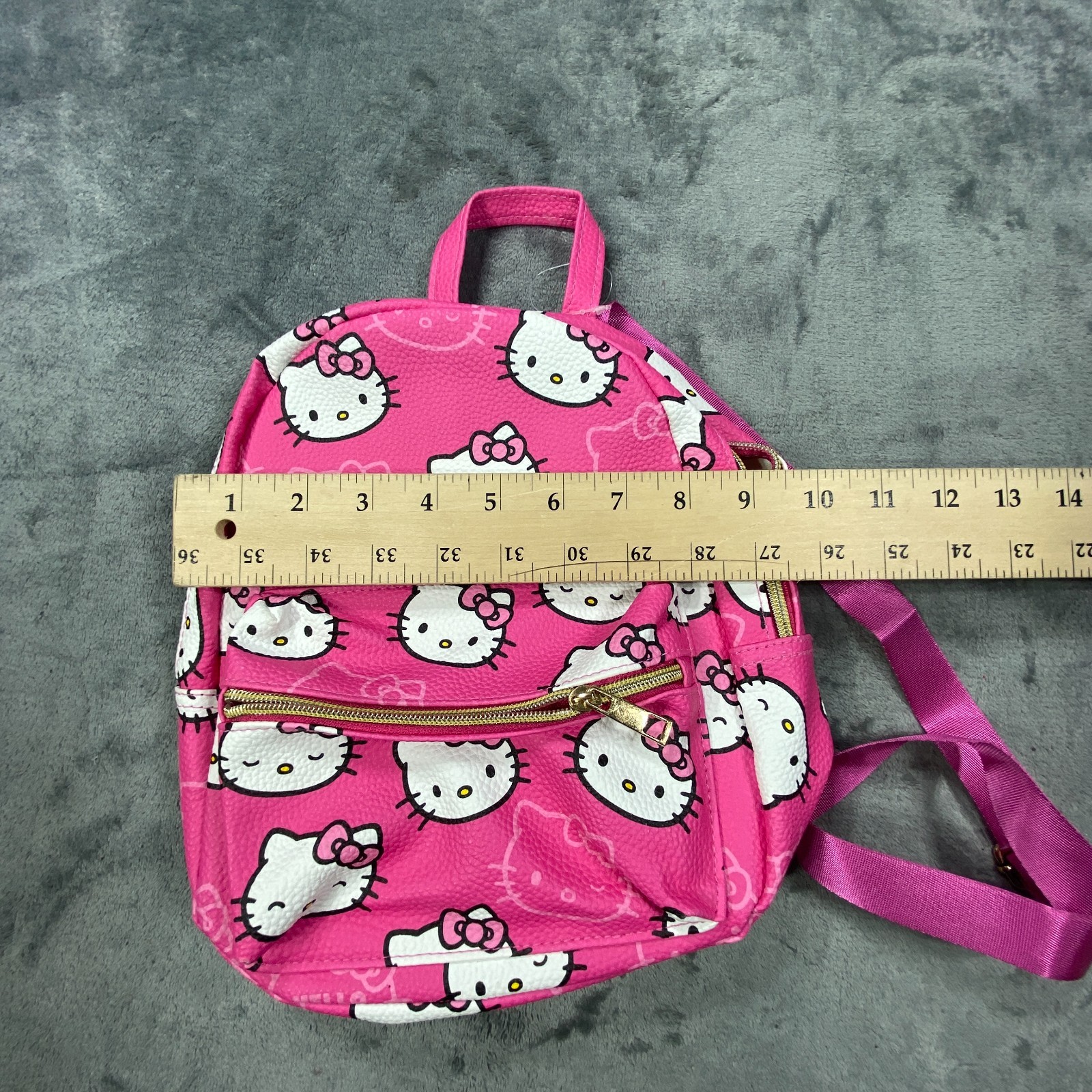 NEW Fast Forward Sanrio Small Backpack Hot Pink Hello Kitty All Over Print Zip
