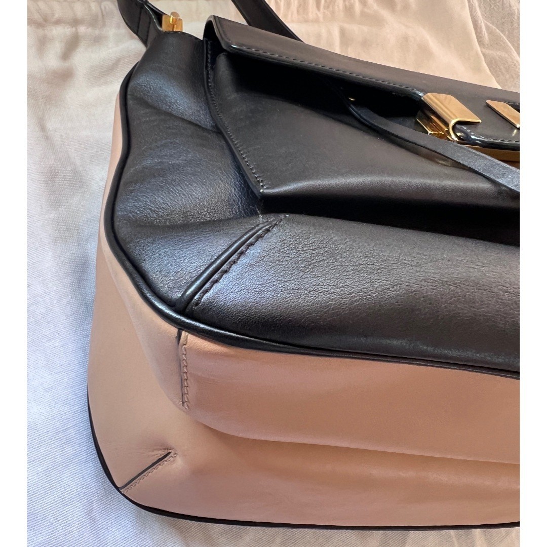 Chloe Leather Handbag Near Mint 29cm 11.4in Minimal Use Slight Shape Distortion