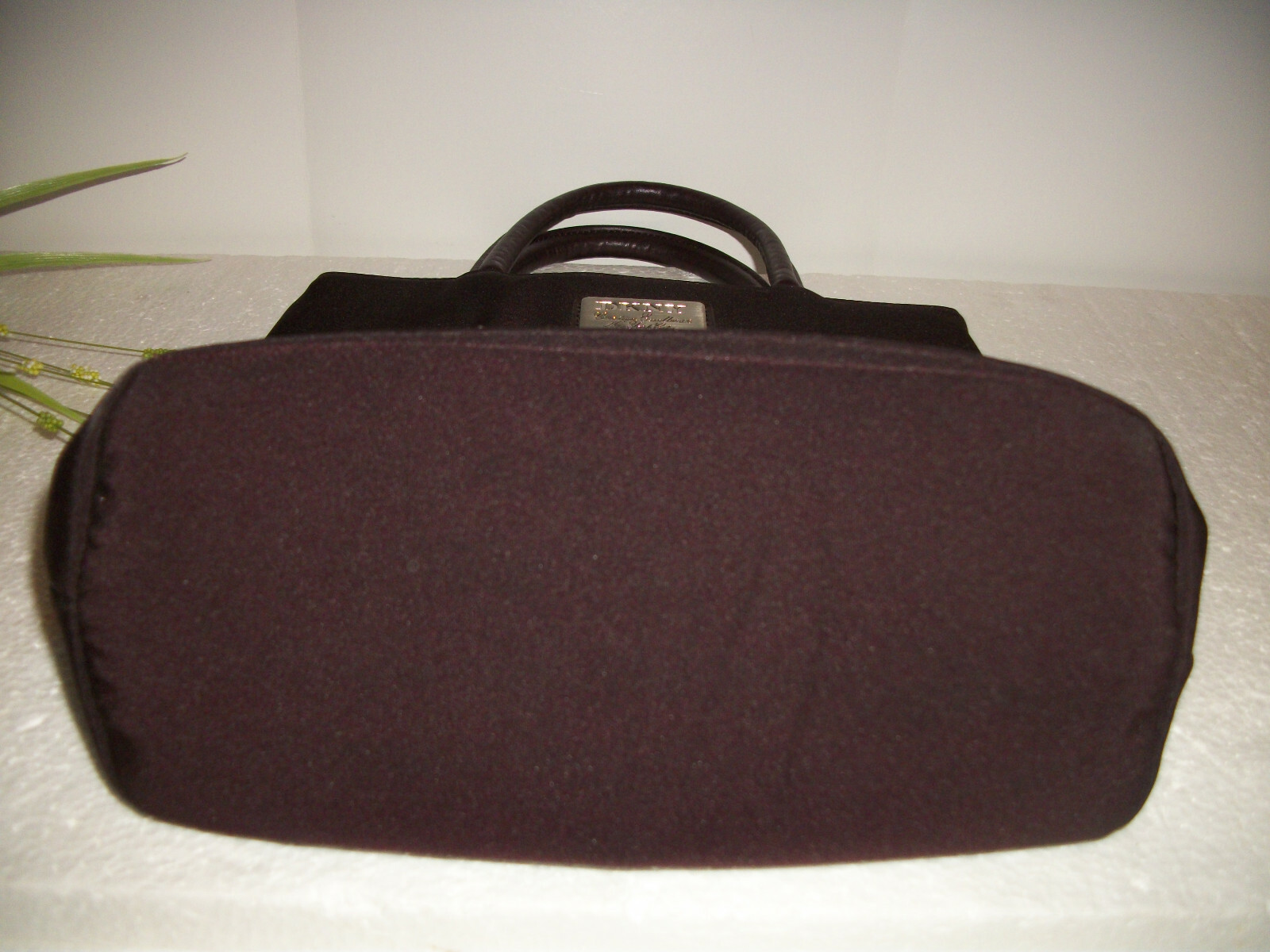 DKNY Maroon Fabric Tote Bag Double Leather Handles 91/2″ H x 9″ W x 4 1/2″ D NWT