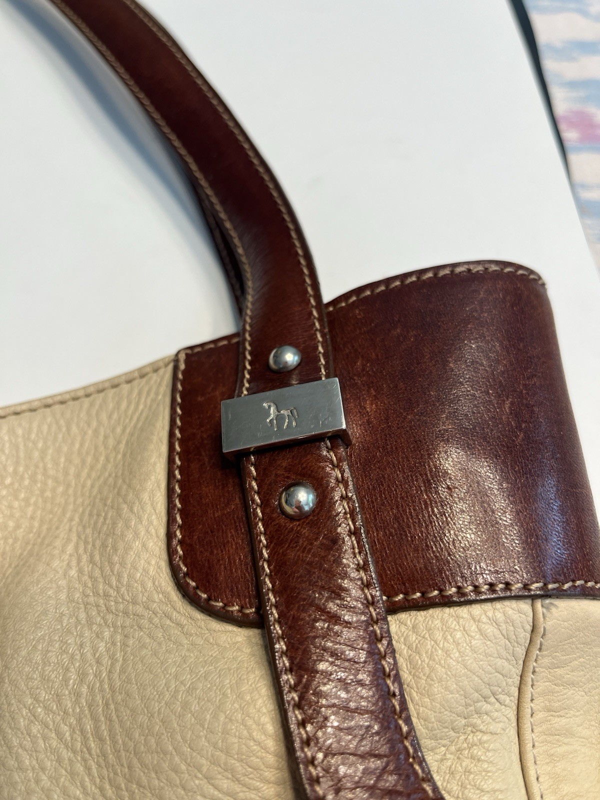 PETUSCO Shoulder Bag Leather Ivory/Brown Horse Logo Silver Hdwre Made in Spain