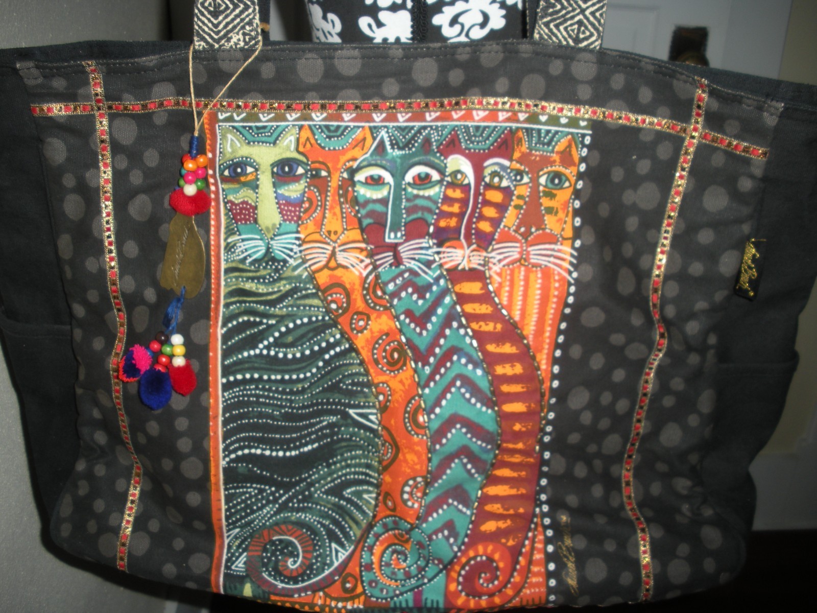 Laurel Burch Cat Large Canvas Shoulder Tote Bag weekend bag 18 X 15 1/2″ LOVELY