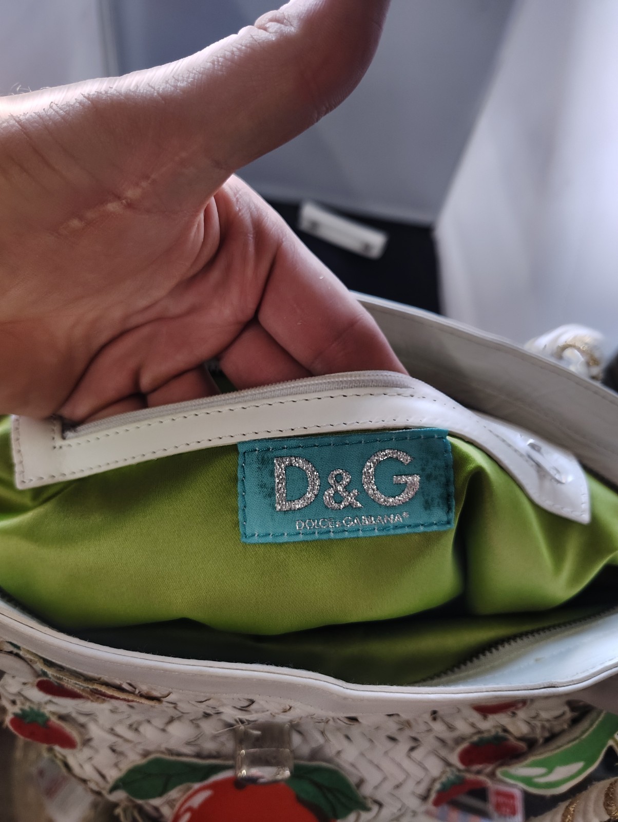 Authentic D&G Women’s Medium Crescent Shoulder Bag Fruit Print Zip Raffia Wicker