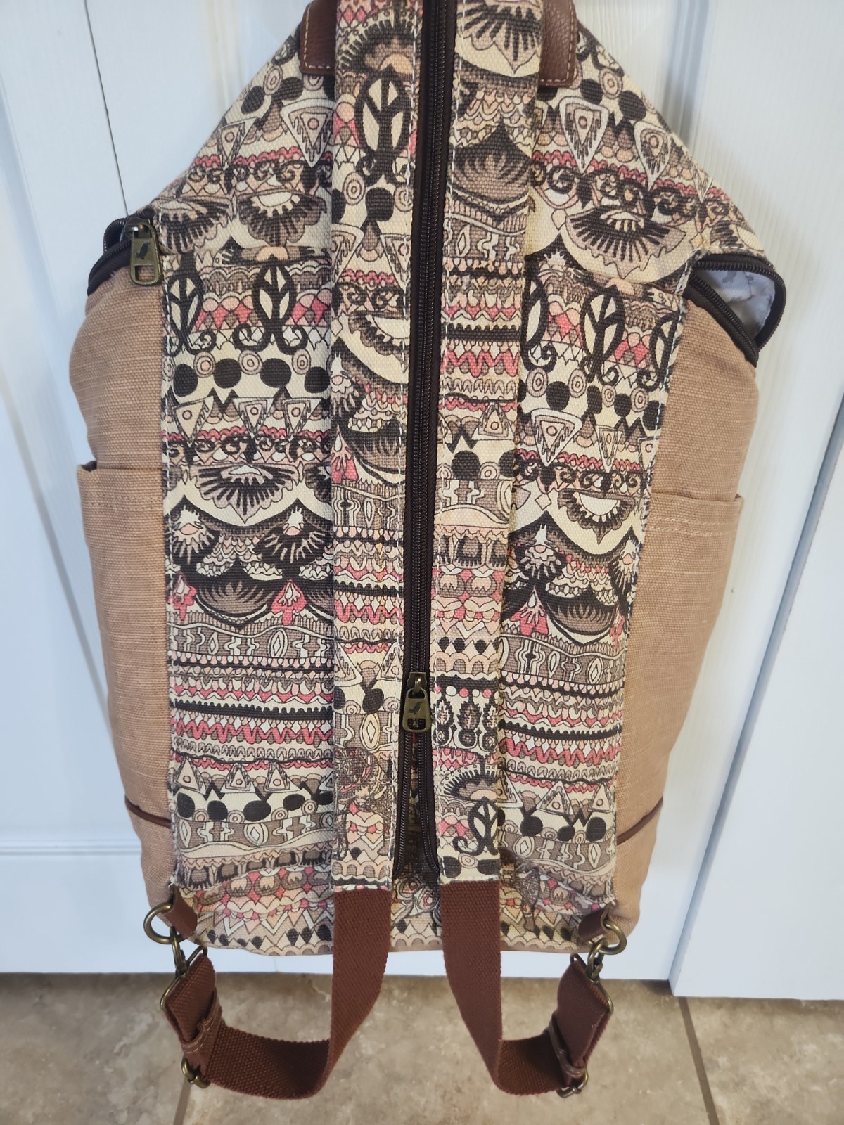 SAKROOTS Large Bucket Backpack Brown One World Peace Print Canvas Boho Bag NICE!
