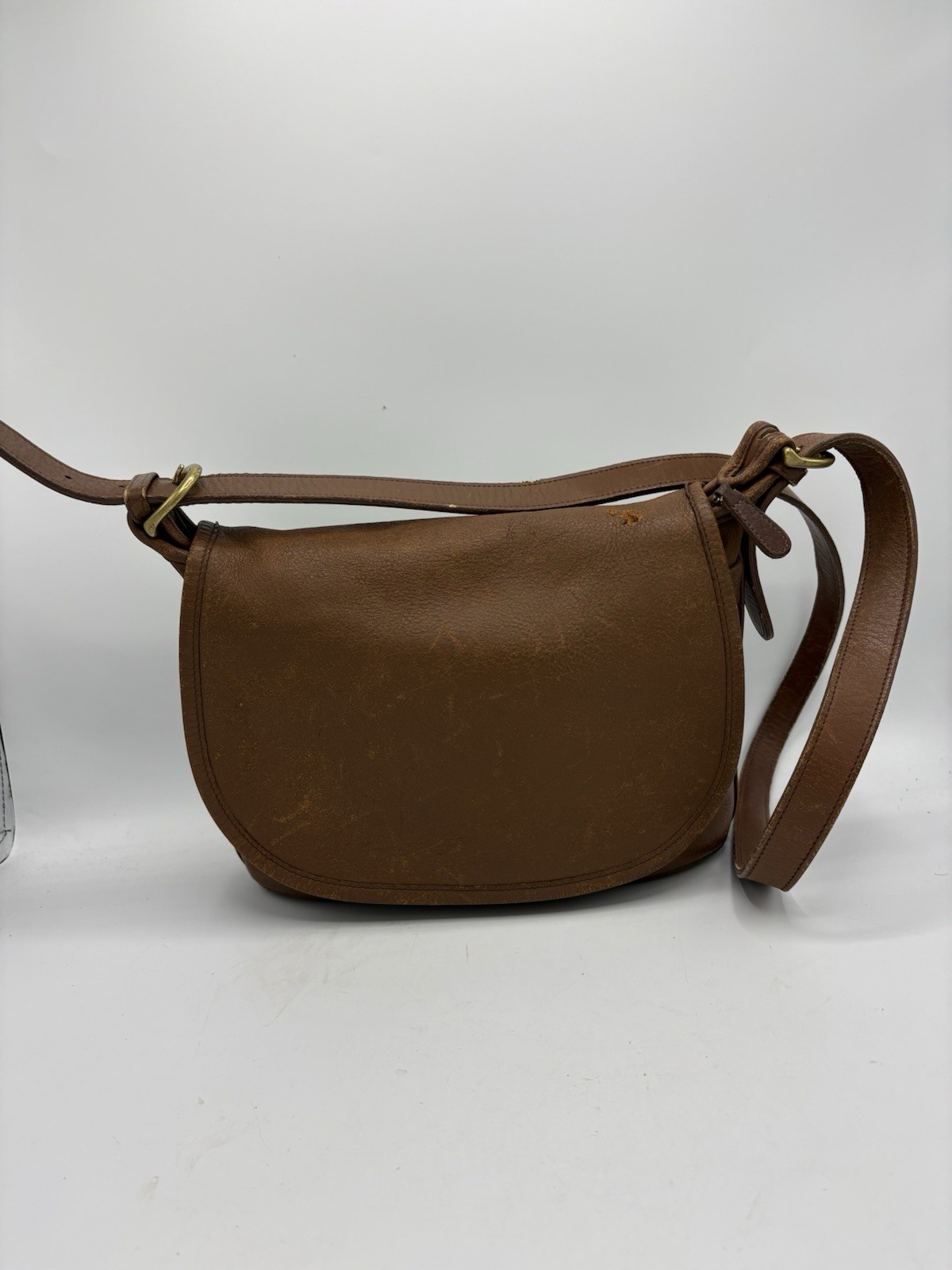 Coach Fletcher Shoulder Saddle Bag British Tan Brown Leather Vintage # 4150