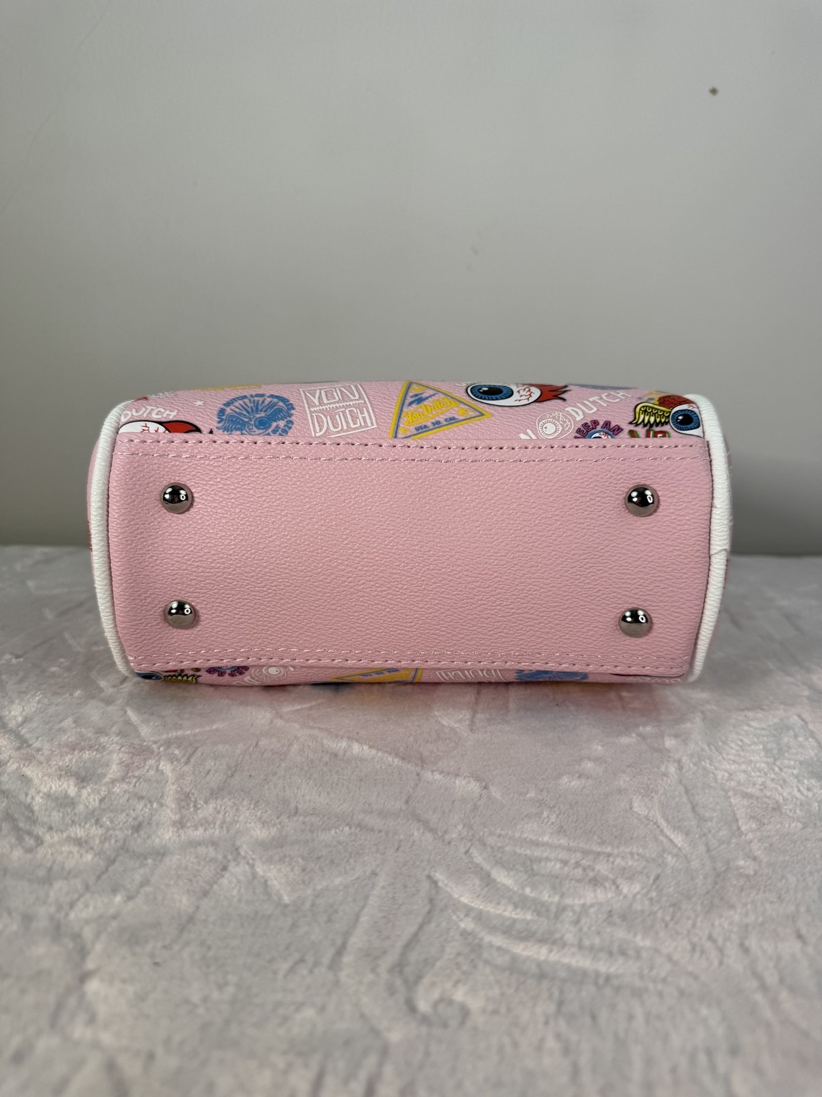 Von Dutch pink graphic print mini shoulder bag