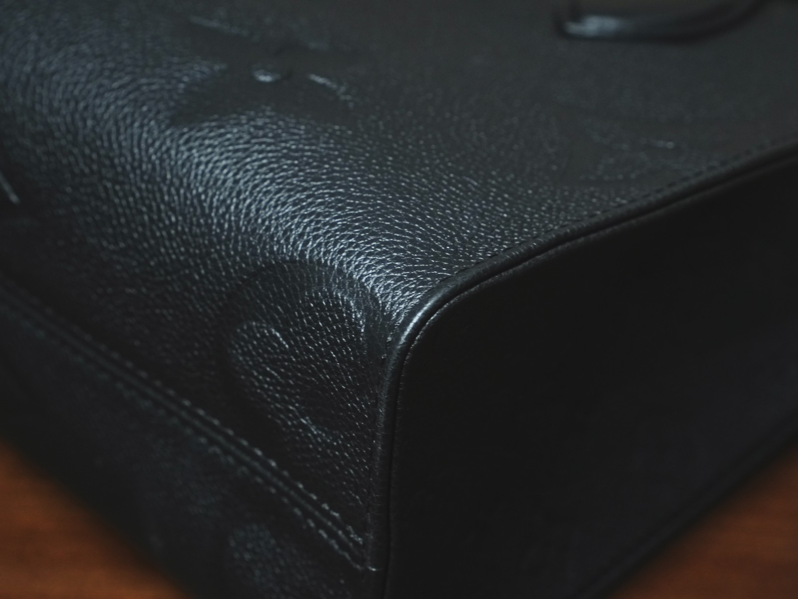 LOUIS VUITTON M45595 Black Monogram Empriente ON THE GO PM CHIP VERSION