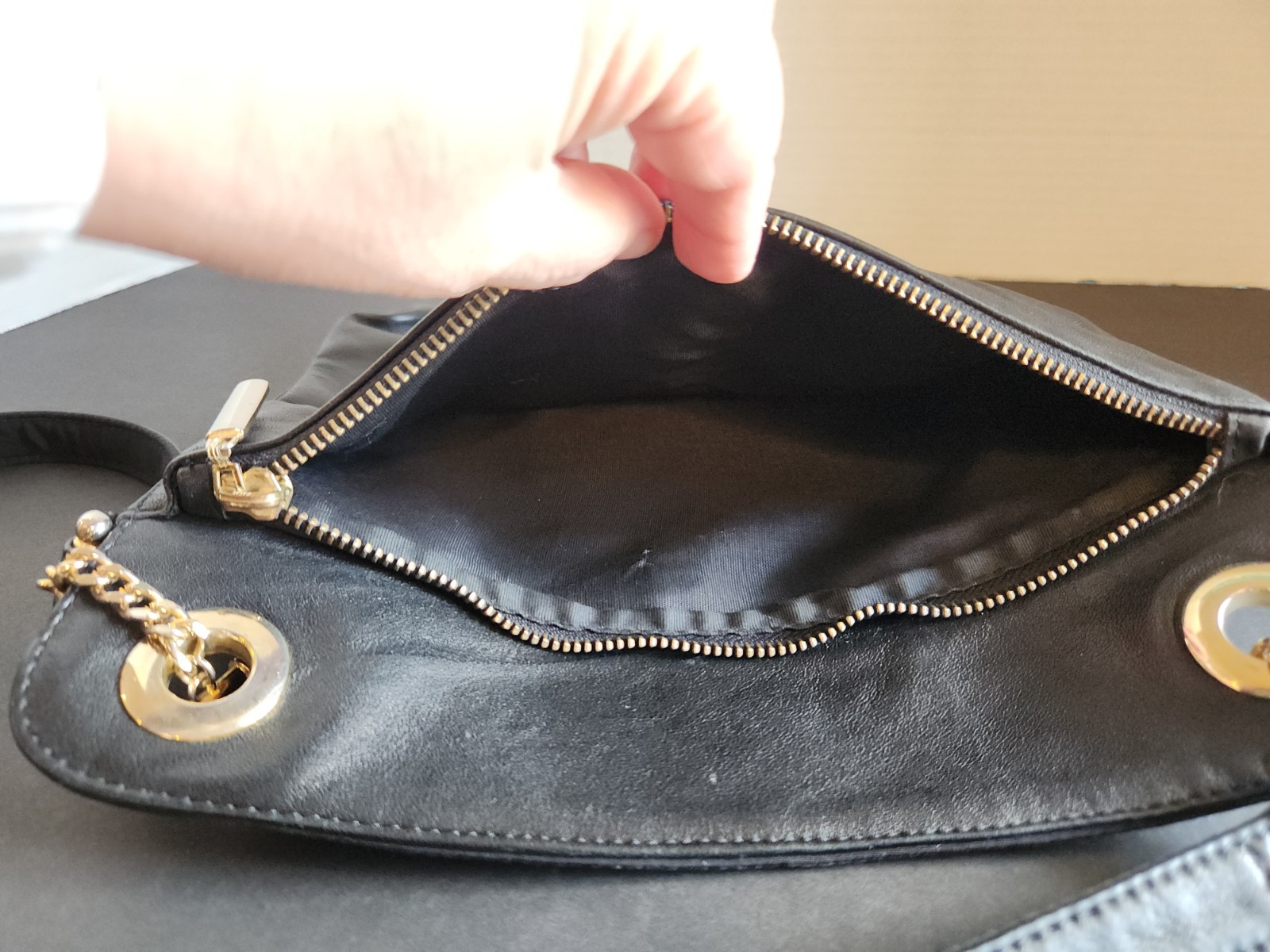 Silver Blue USA Soft Black Leather Front & Neoprene Back Toggle Clasp Flat Pouch