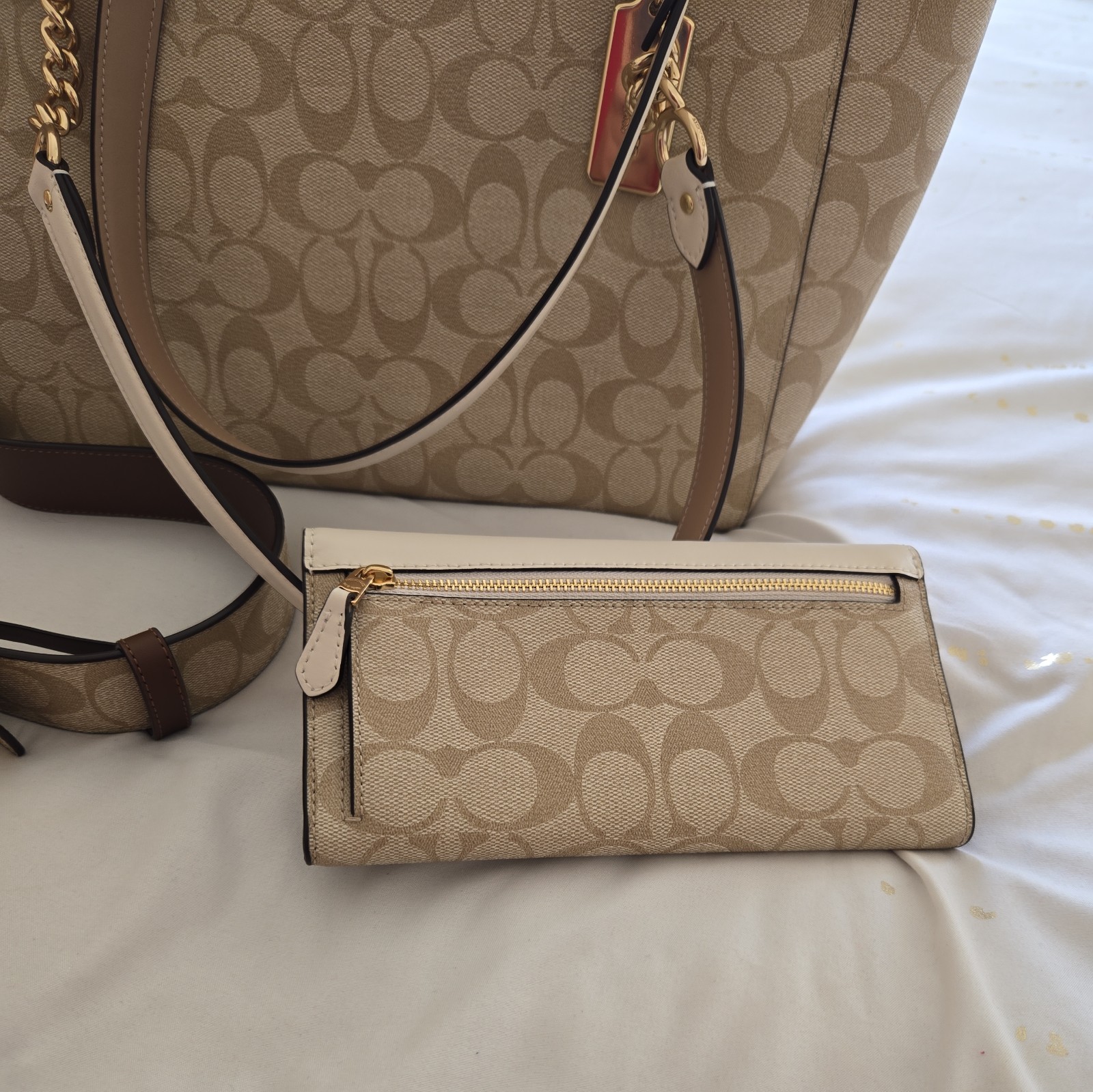 Coach Cammie Chain Tote, Wallett, Belt Light Khaki Chalk Gold 3 pcs