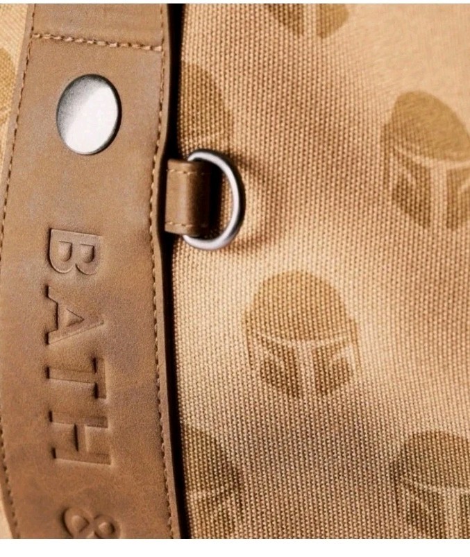 Bath & Body Works Star Wars Mythosaur Messenger Bag Mandalorian & Grogu – New
