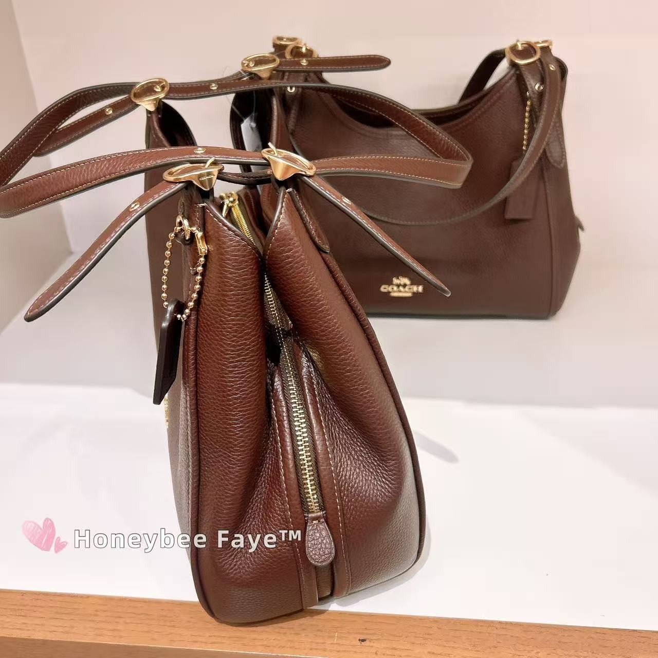NWT Coach Erin Shoulder Bag CAQ86 Gold/Maple 🔥🔥🔥🔥