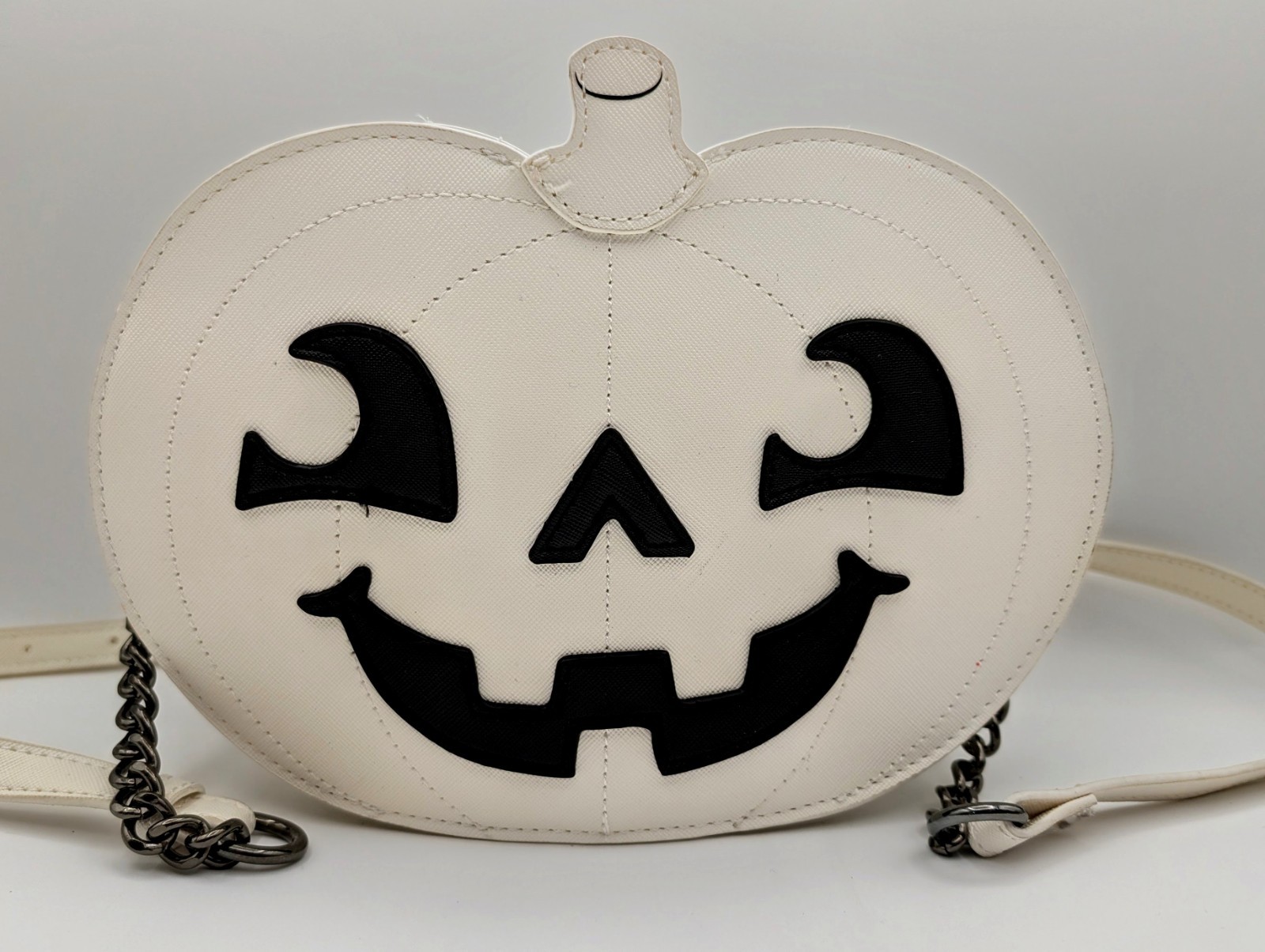 Jack O’ Lantern Pumpkin Mad Engine Halloween Handbag Crossbody Purse White