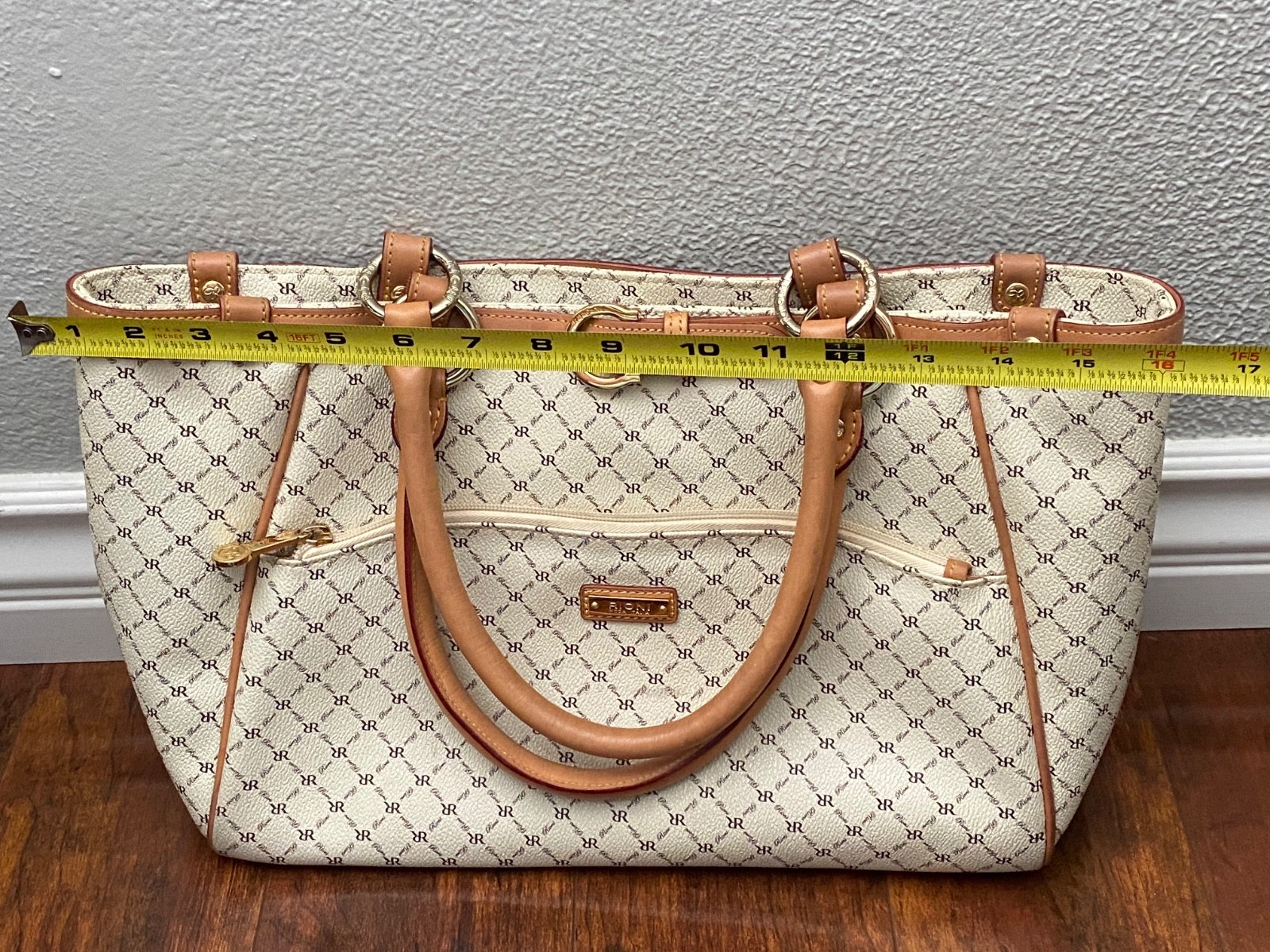 Rioni Signature THE EVERYDAY WEEKENDER Handbag STN-20236