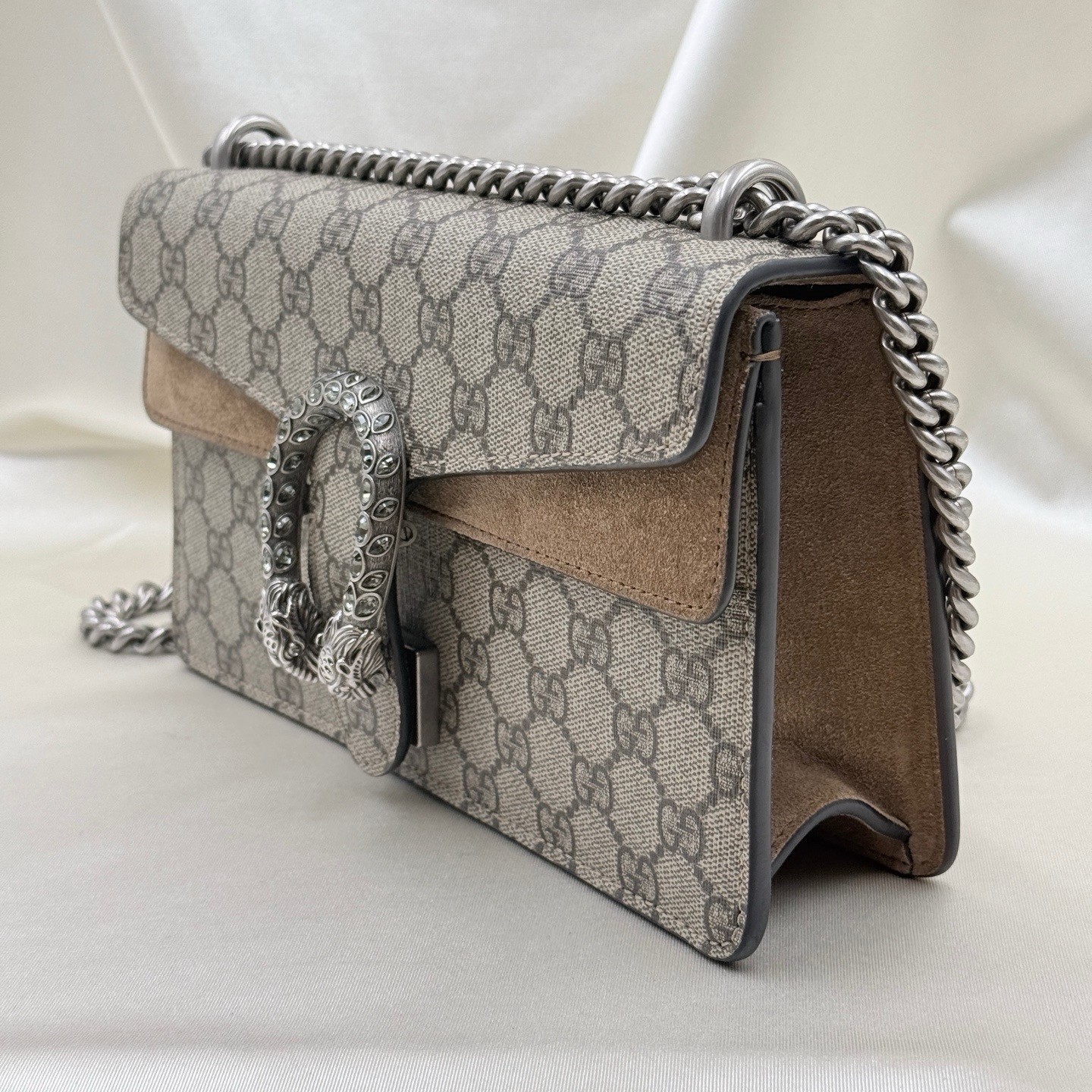 Gucci GG Supreme Canvas Dionysus Small Shoulder Bag