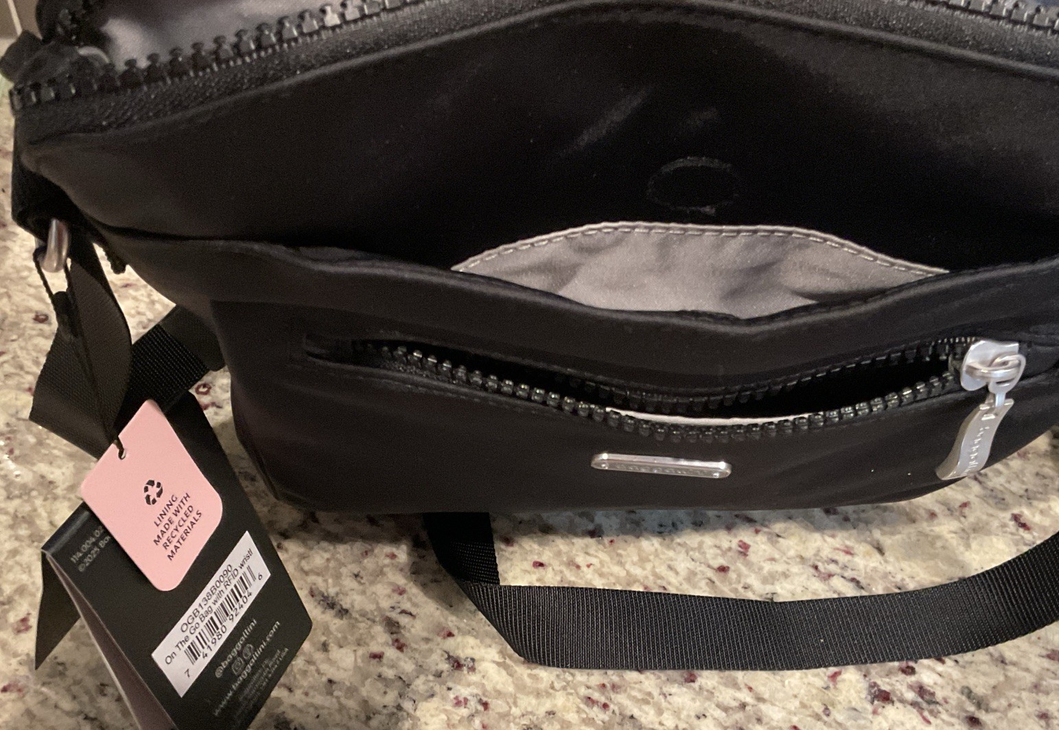 BAGGALLINI ON THE GO BAG w/RFID Wristlet OGB138B0090 BLACK MSRP $95 NWT
